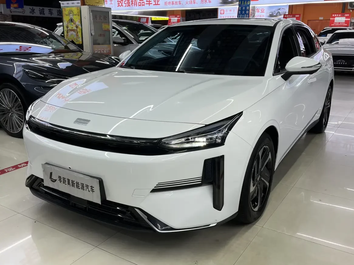 Geely Galaxy L6