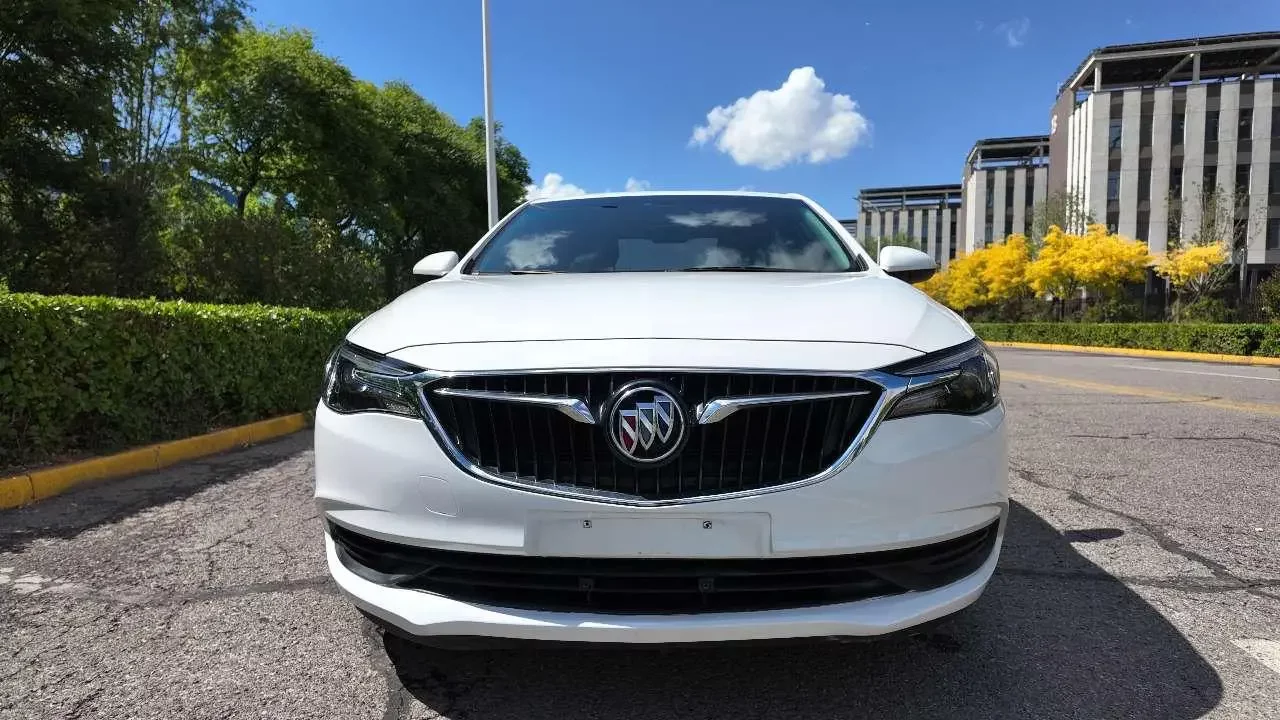 Buick Yinglang