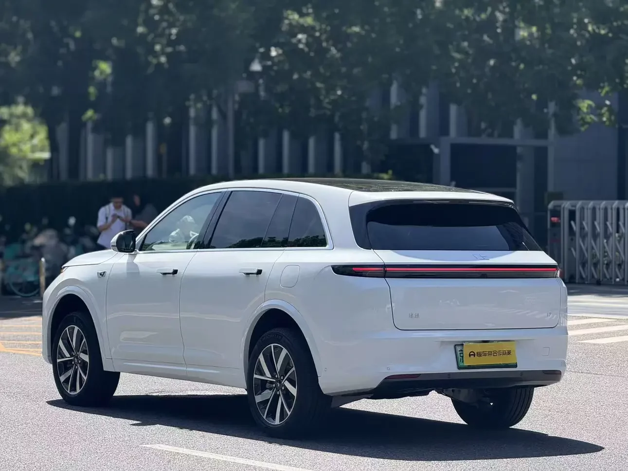 Lixiang L7