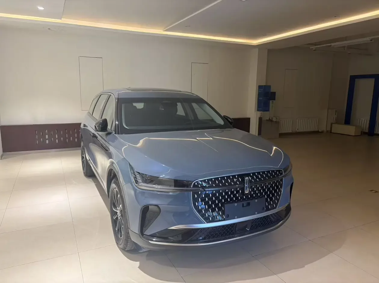 Lincoln navigator