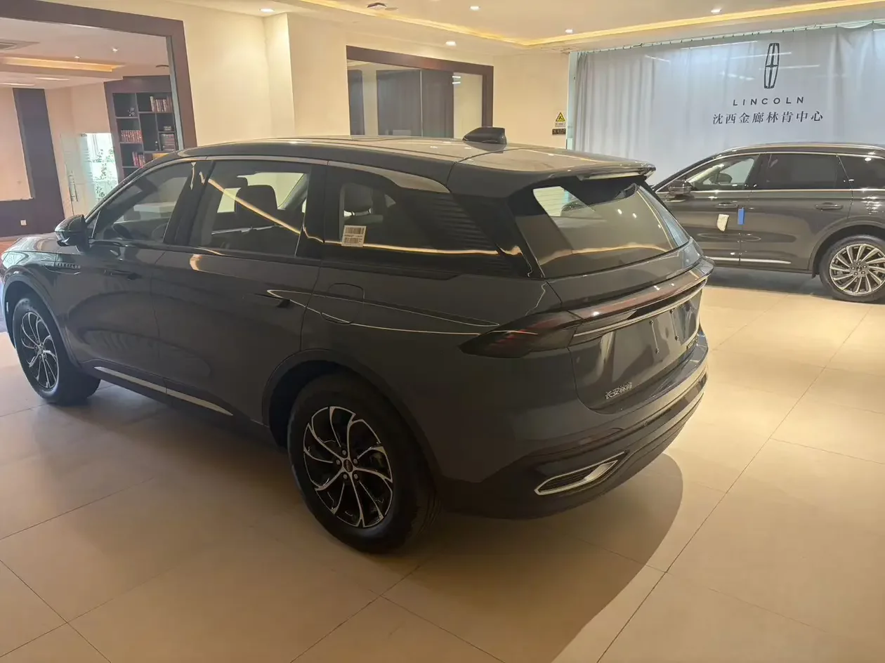 Lincoln navigator