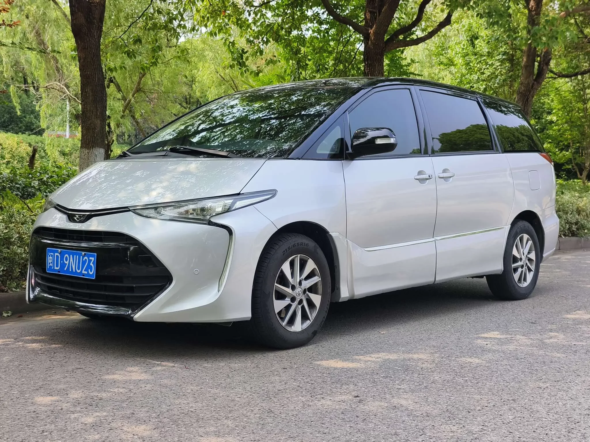 Toyota Previa