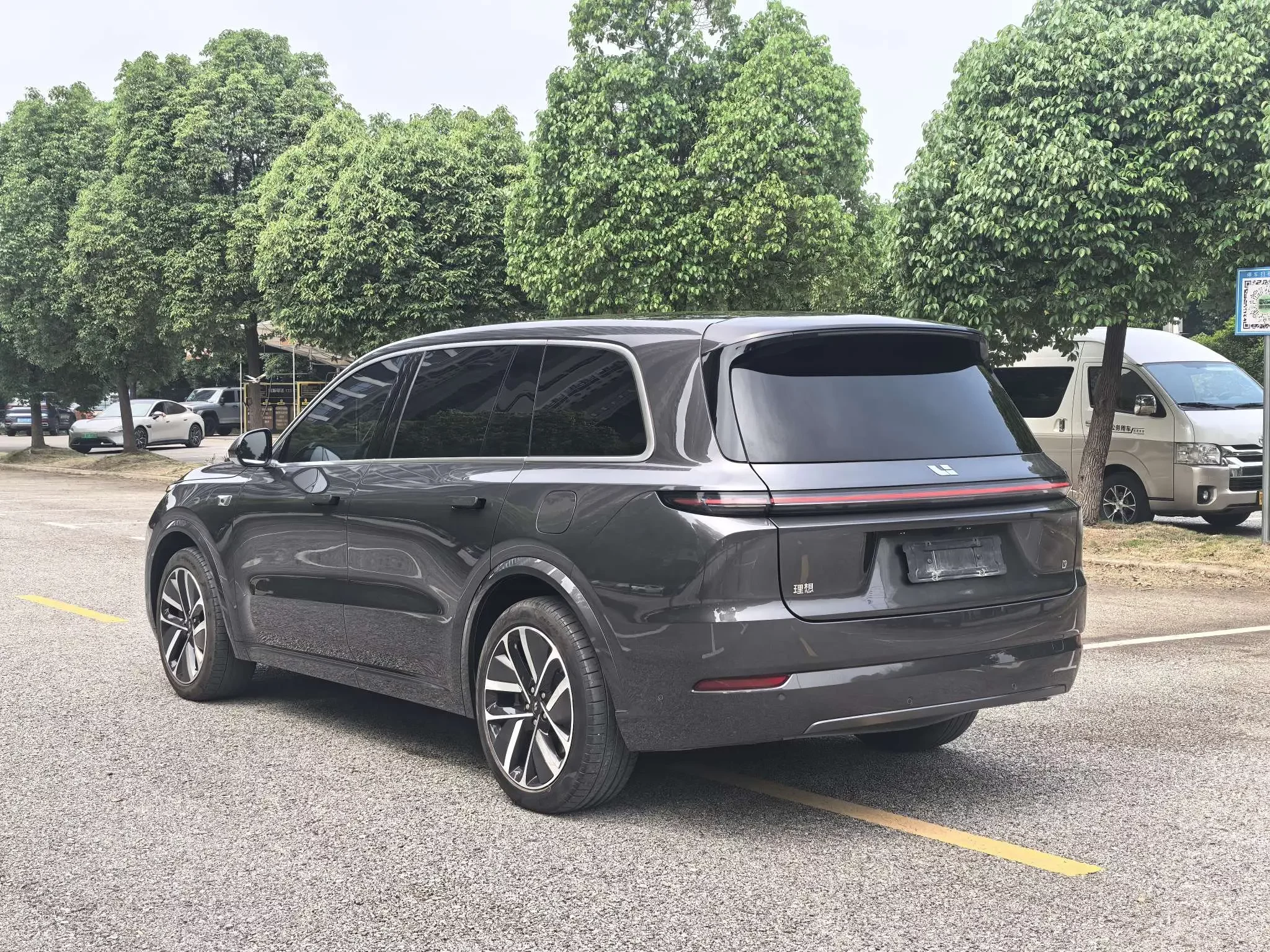 Lixiang L9