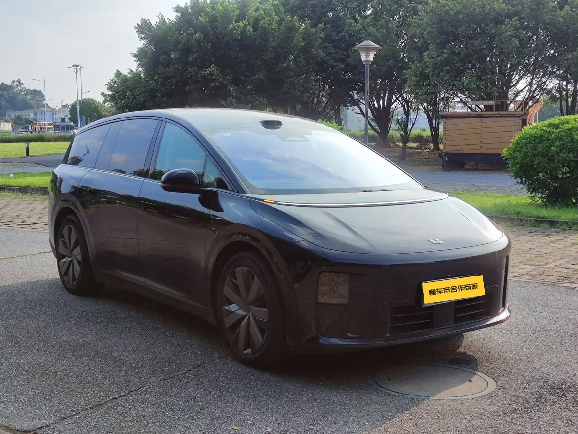 Li Ideal i8