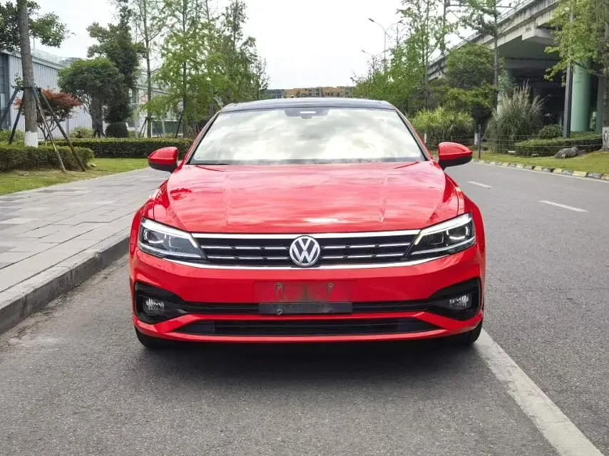 Volkswagen Lamando