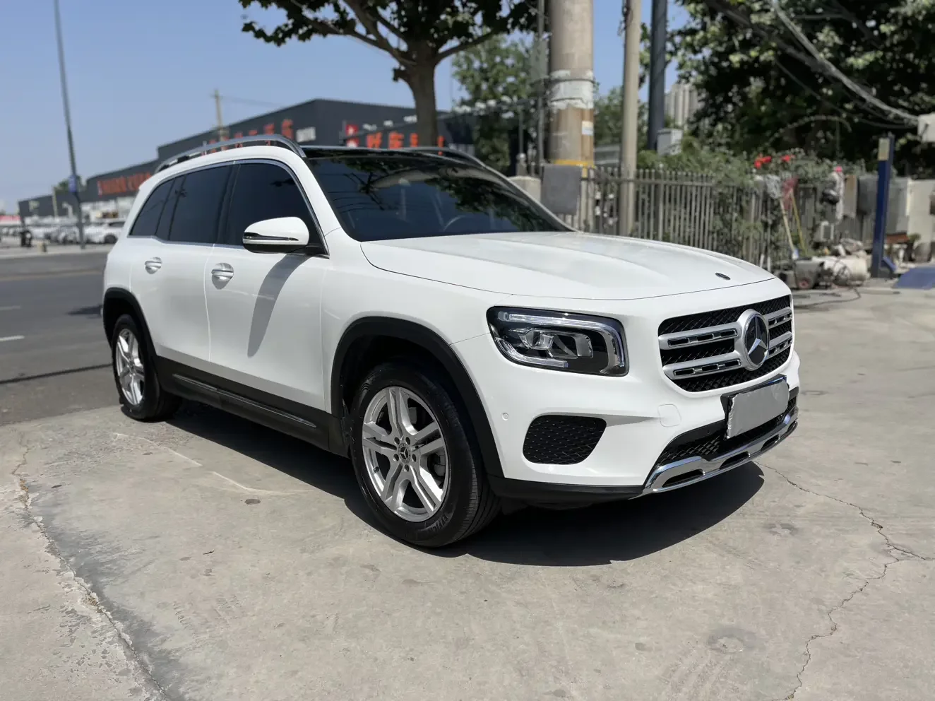 Mercedes-Benz GLB