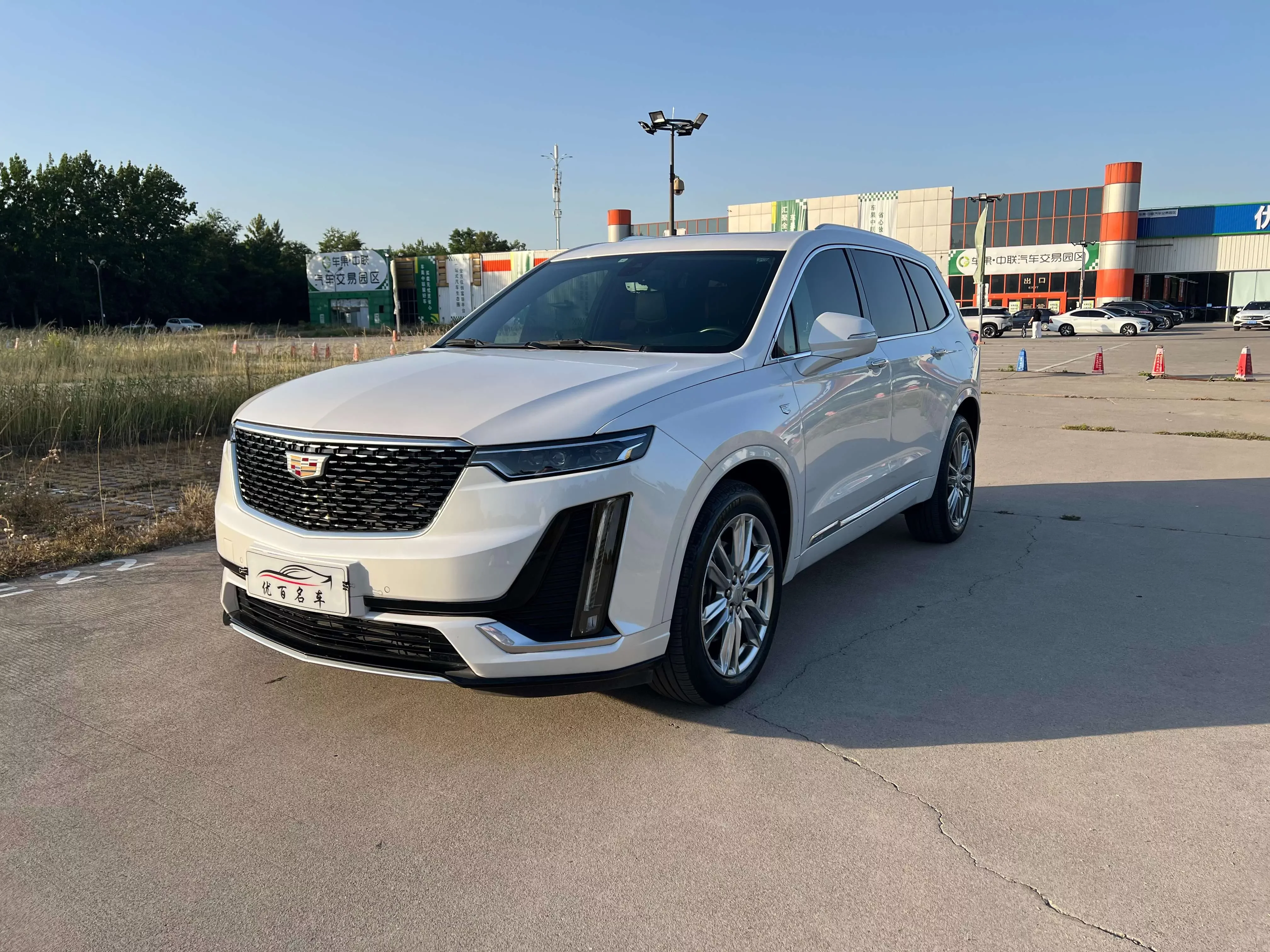 Cadillac XT6