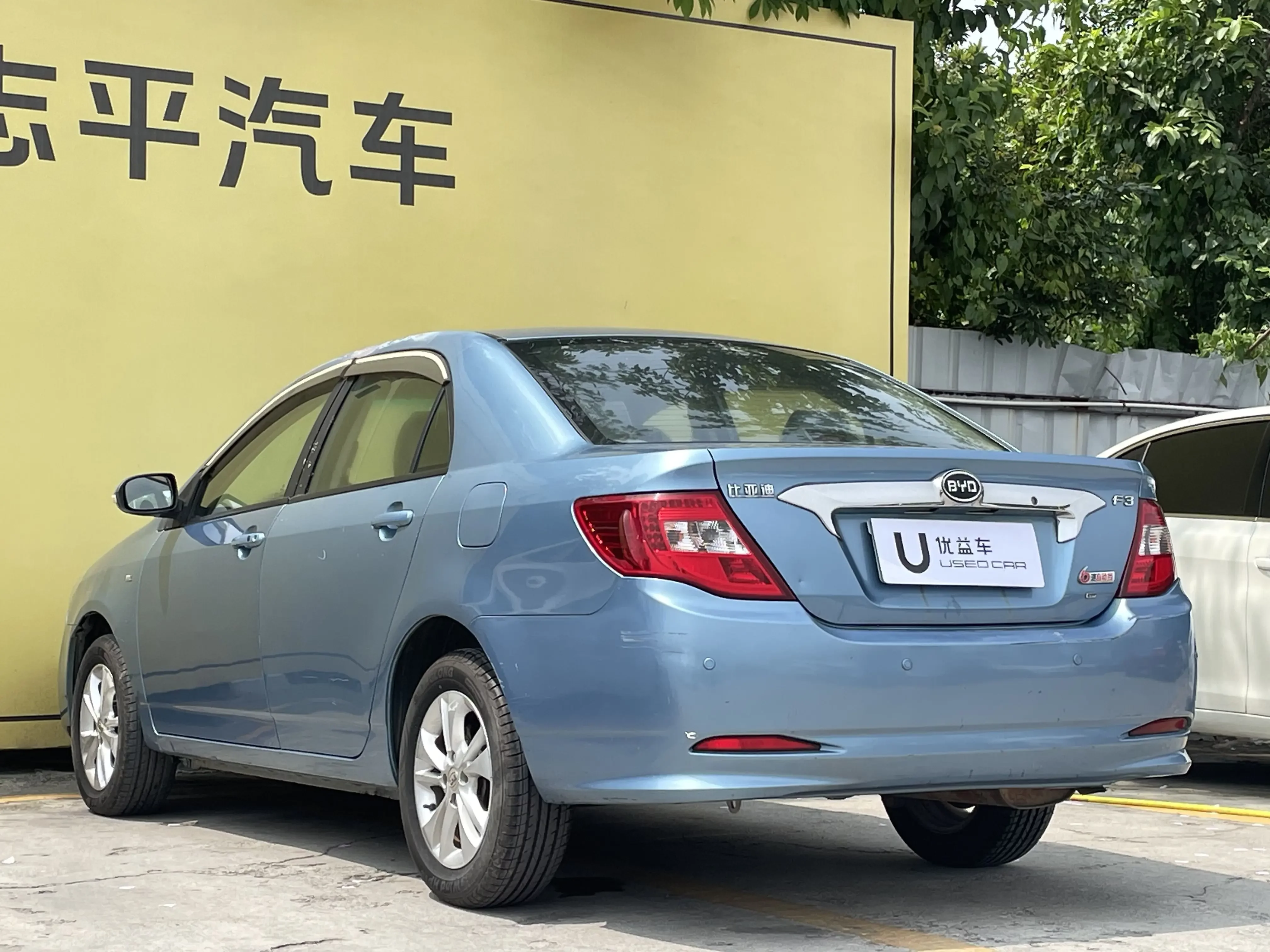 BYD F3