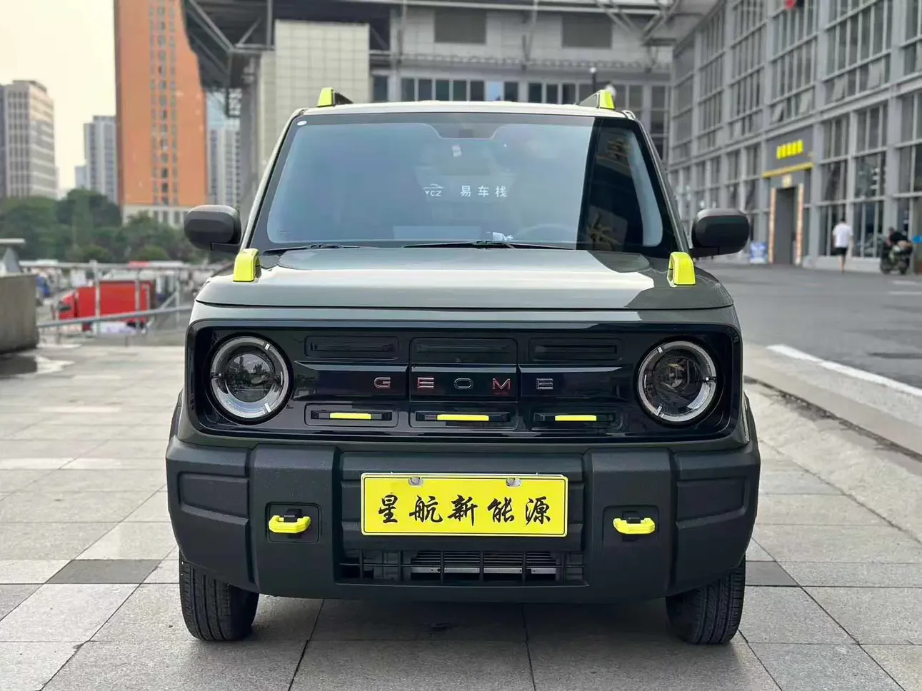 Geely panda