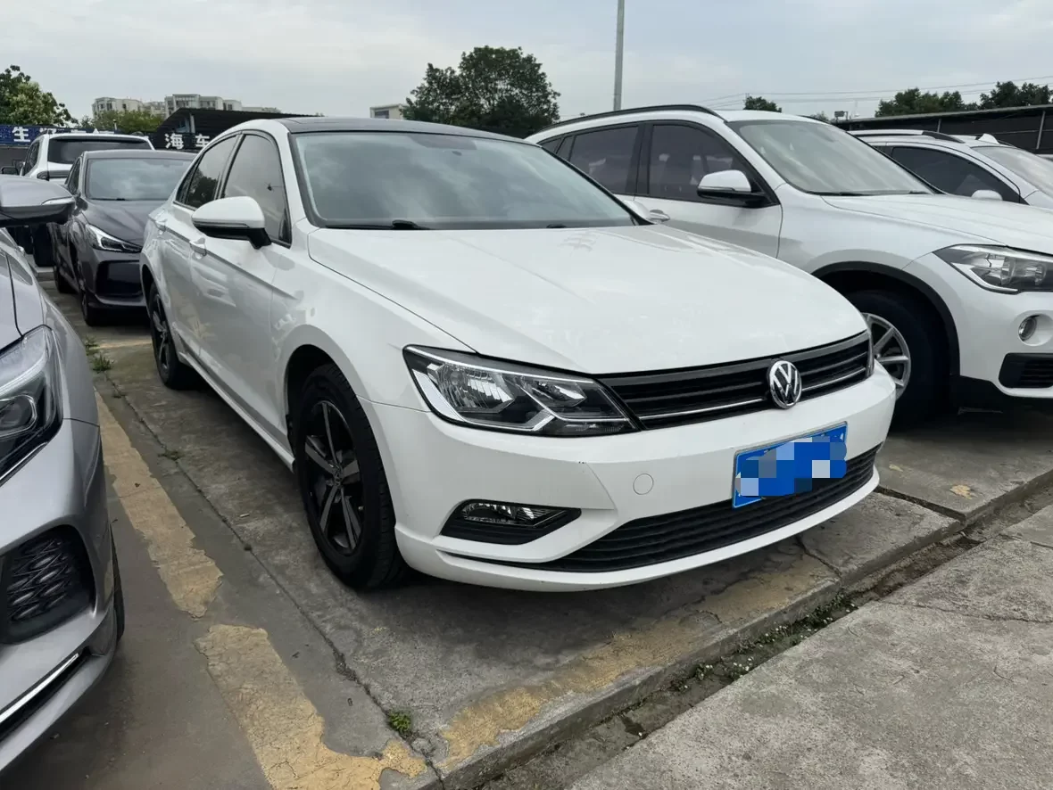 Volkswagen Lamando