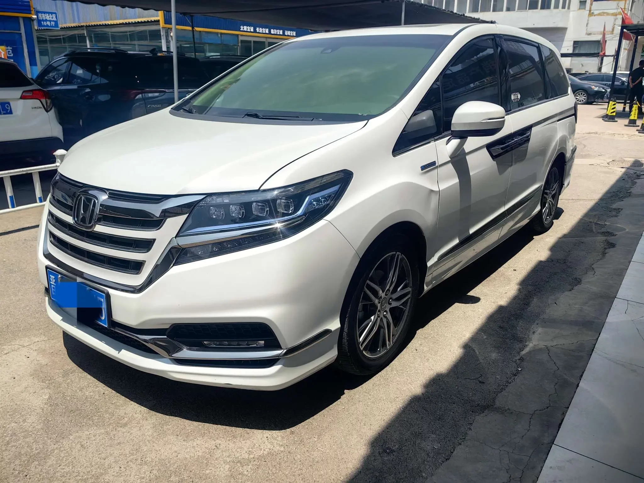 Honda Elysion