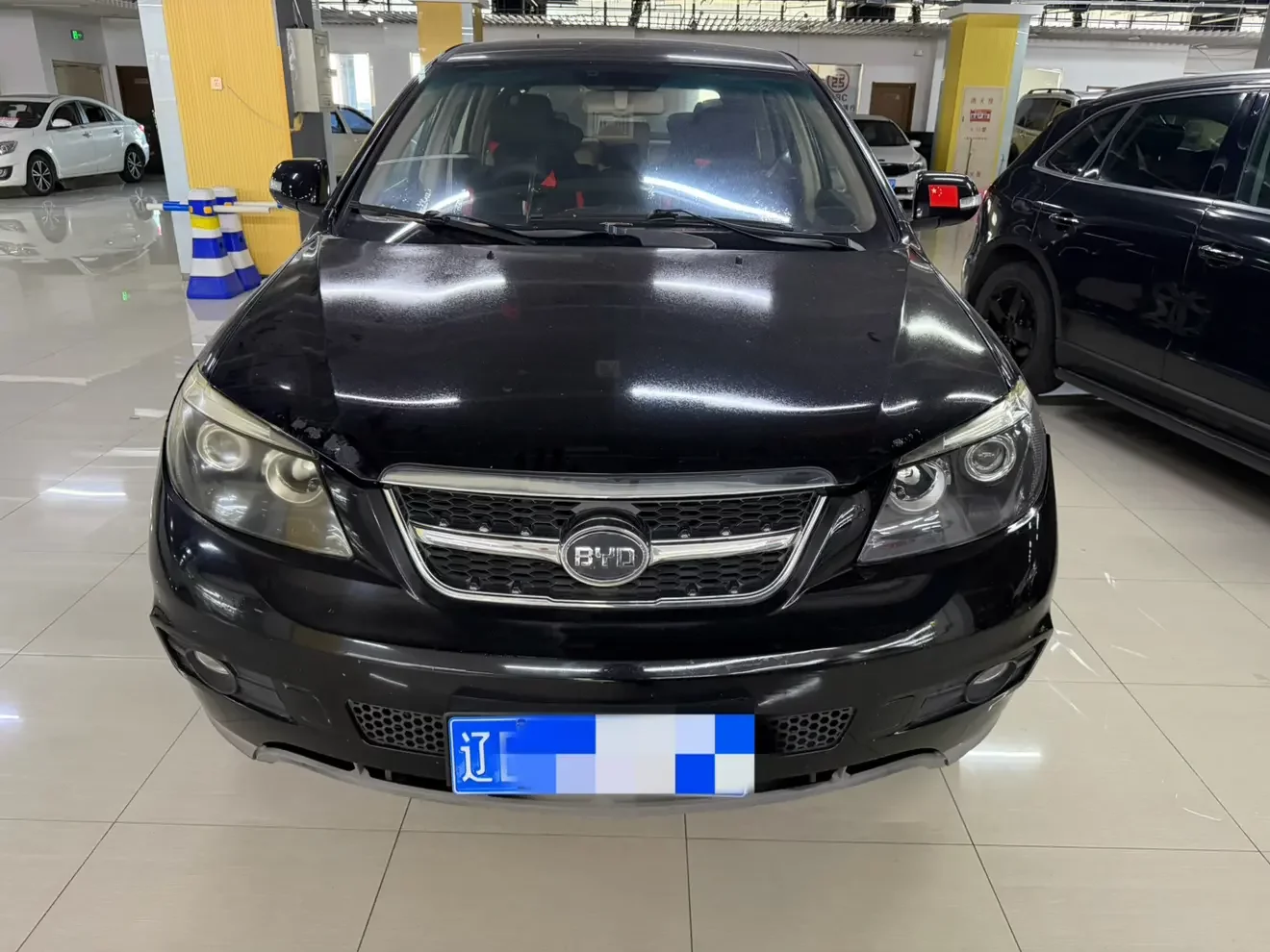 BYD S6