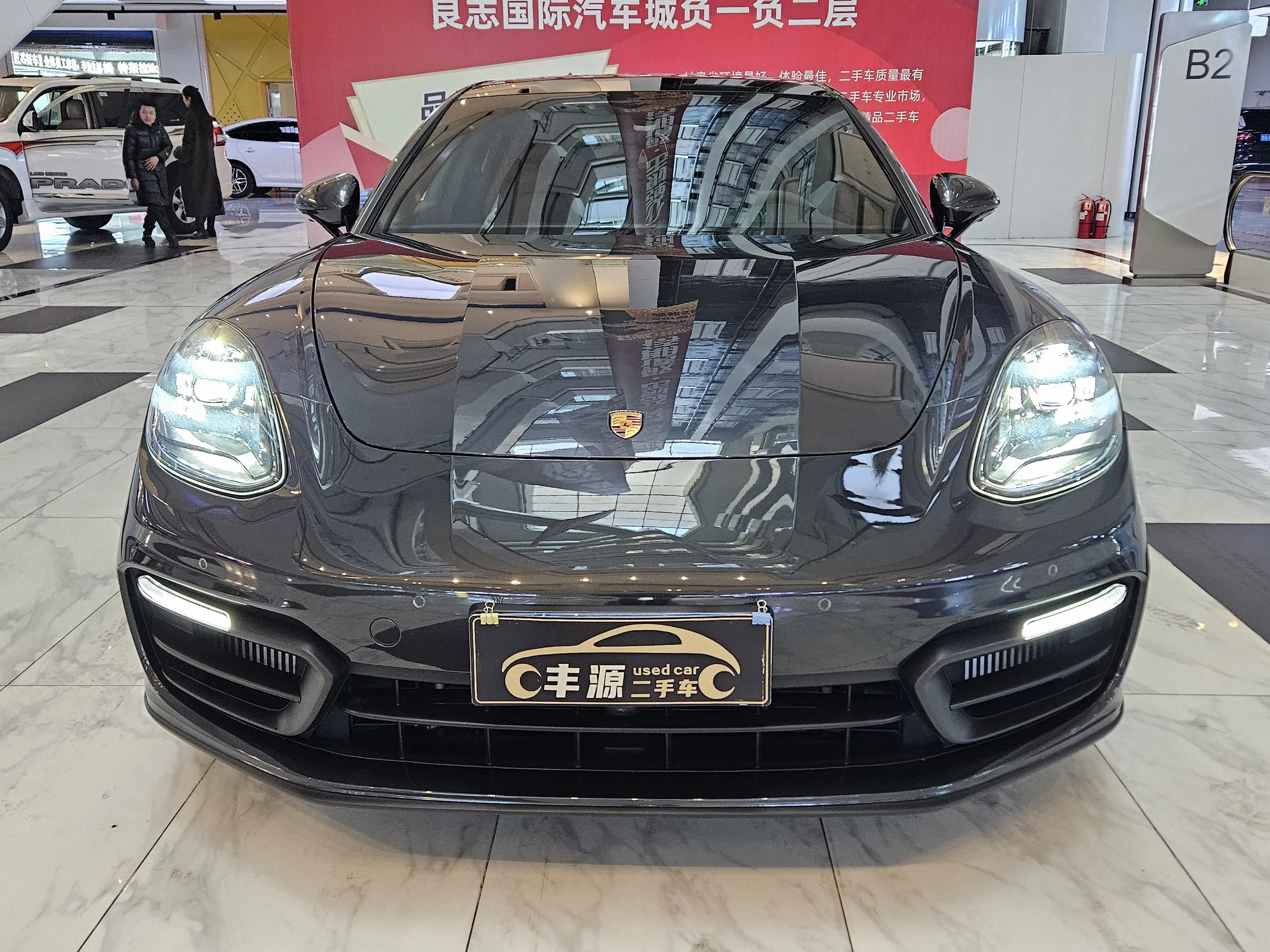 Porsche Panamera