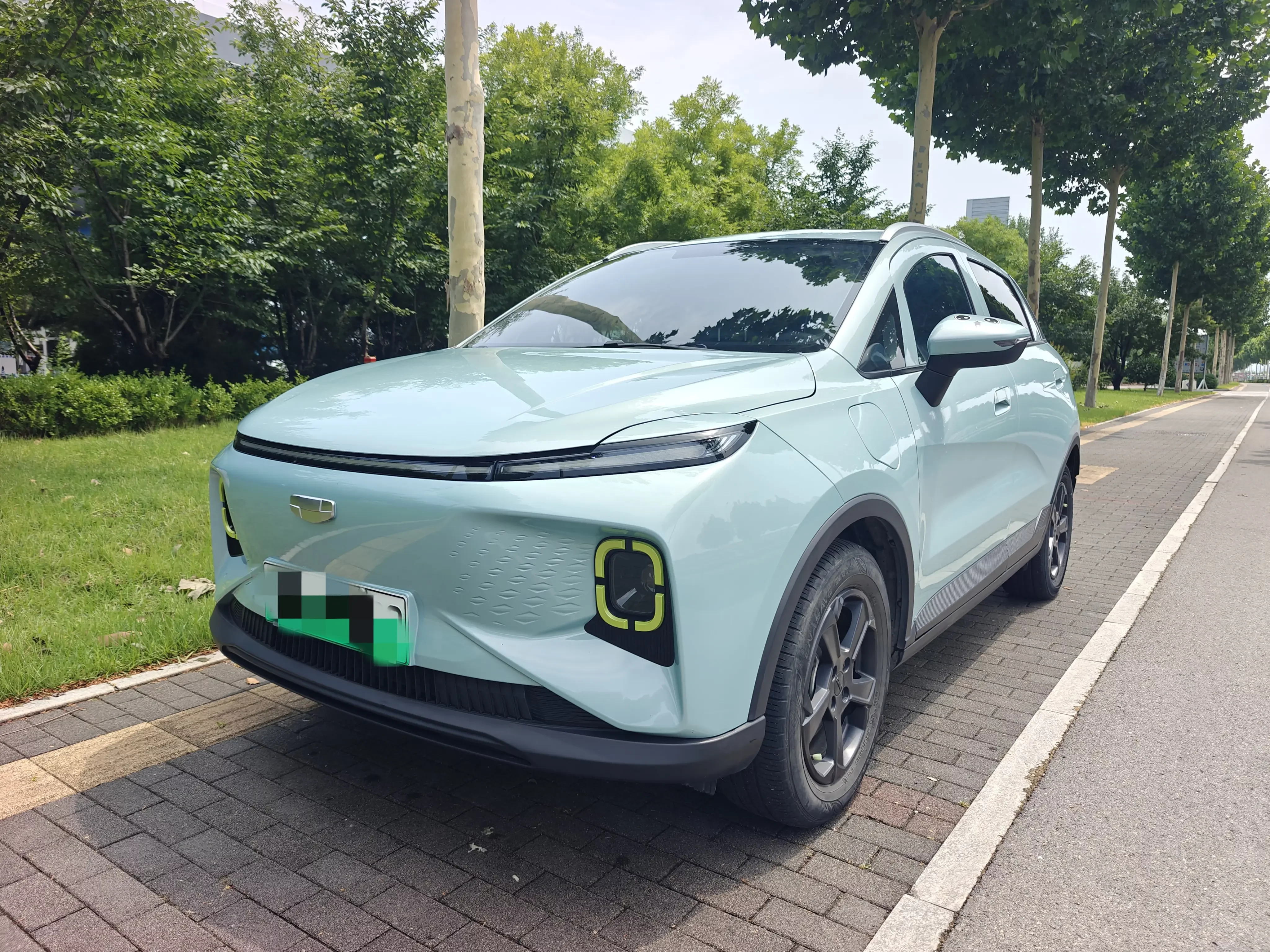 Geely Geometry E Firefly