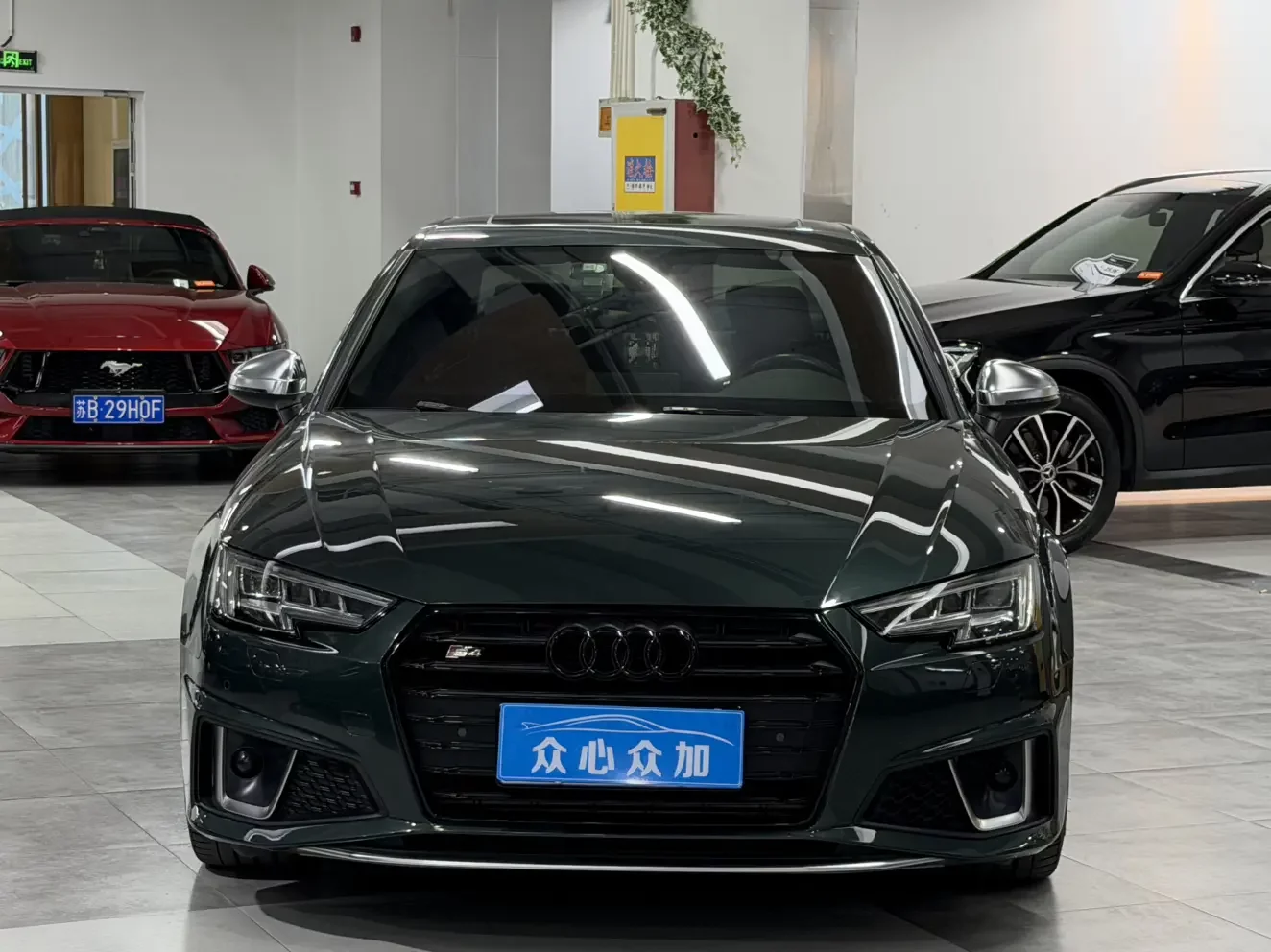 Audi S4