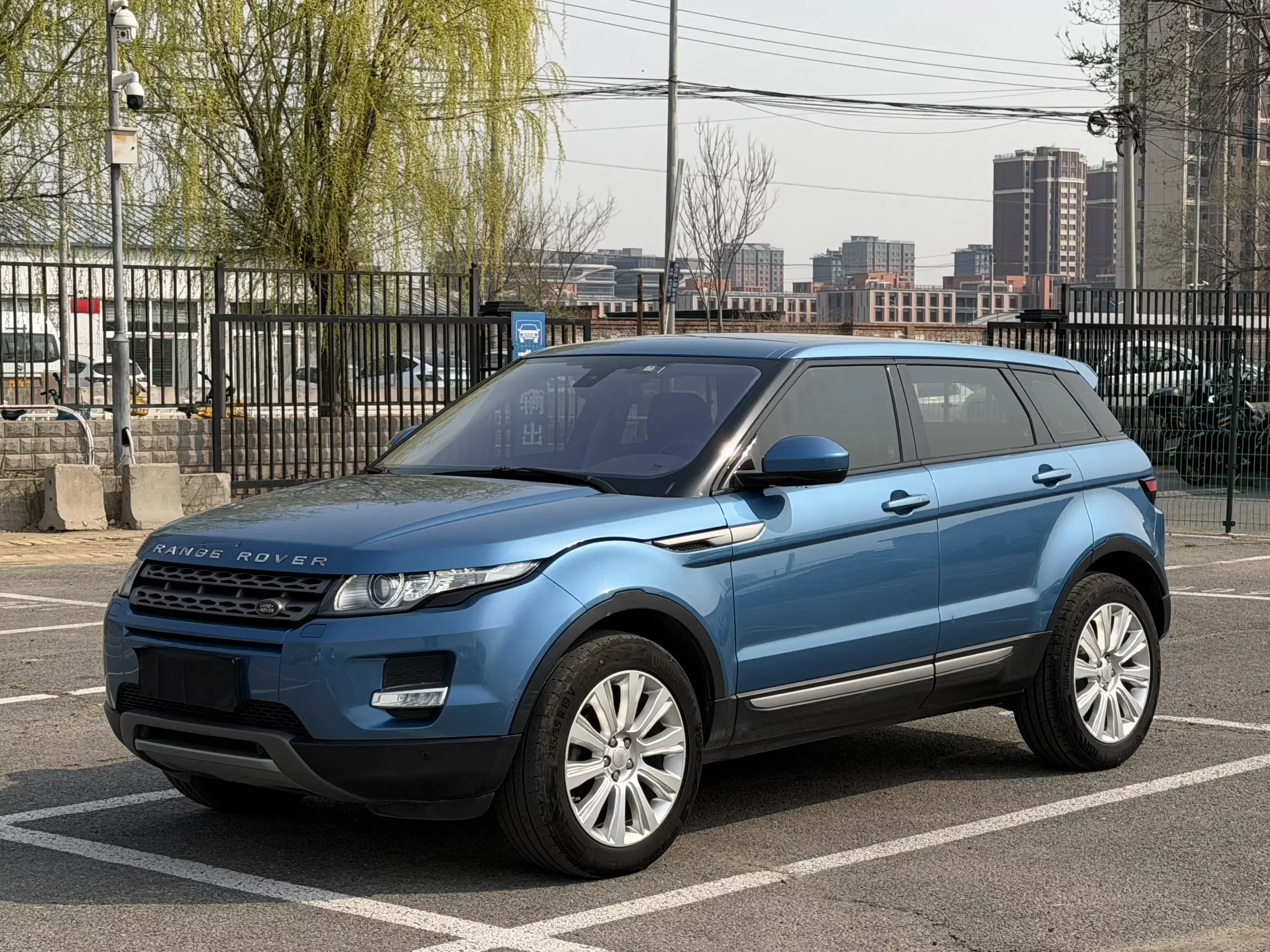 Land Rover Range Rover Evoque  из Китая