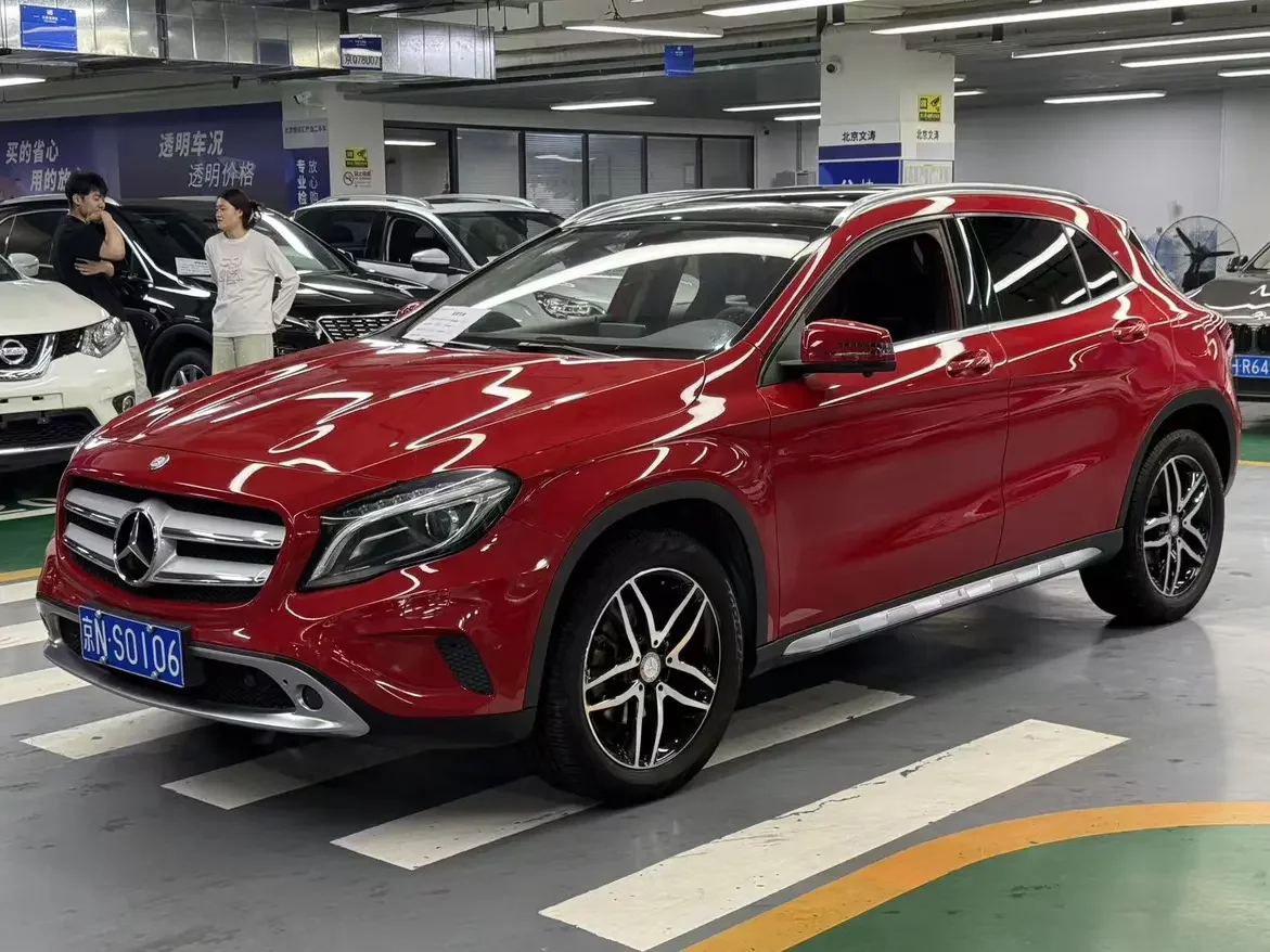 Mercedes-Benz GLA