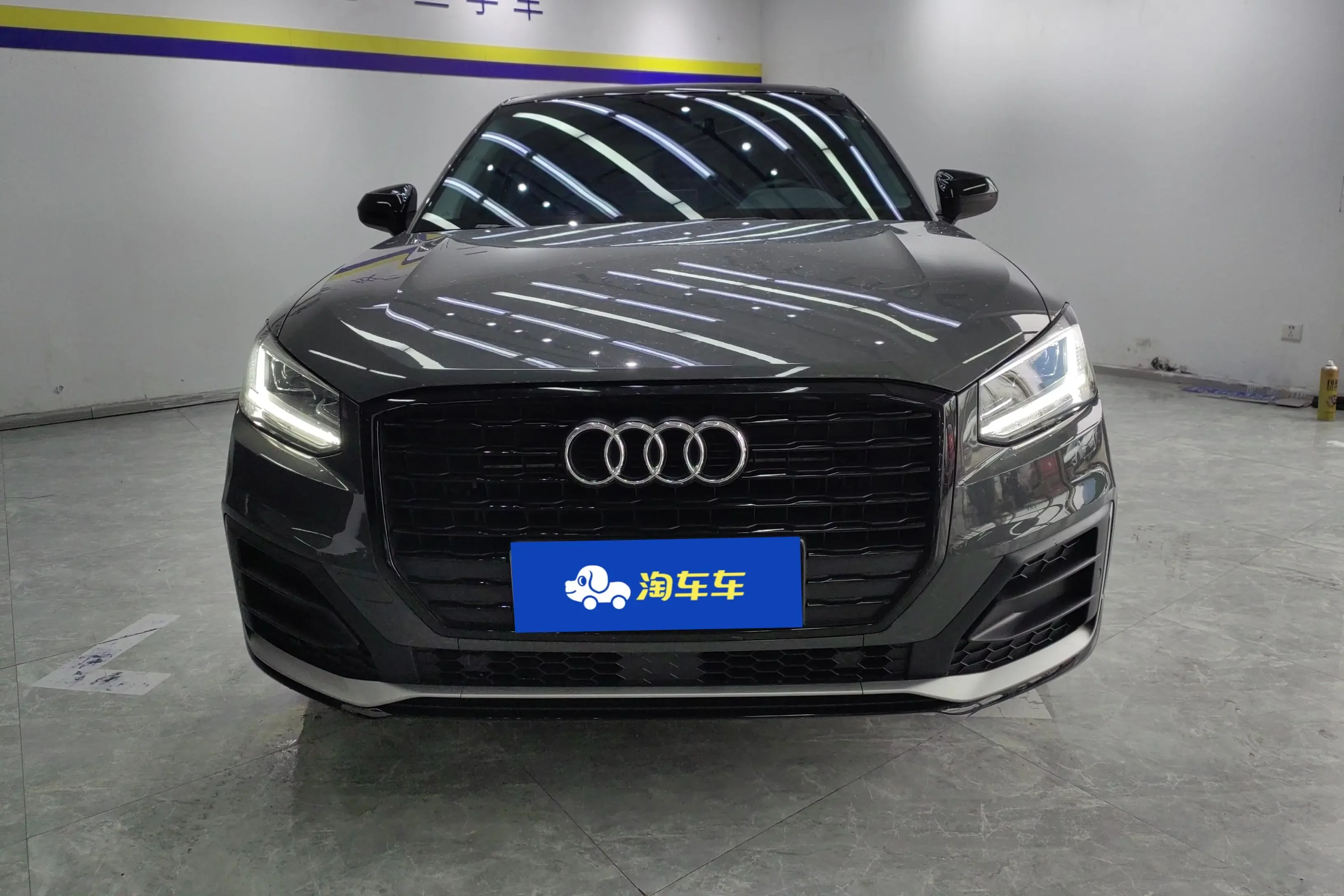 Audi Q2L