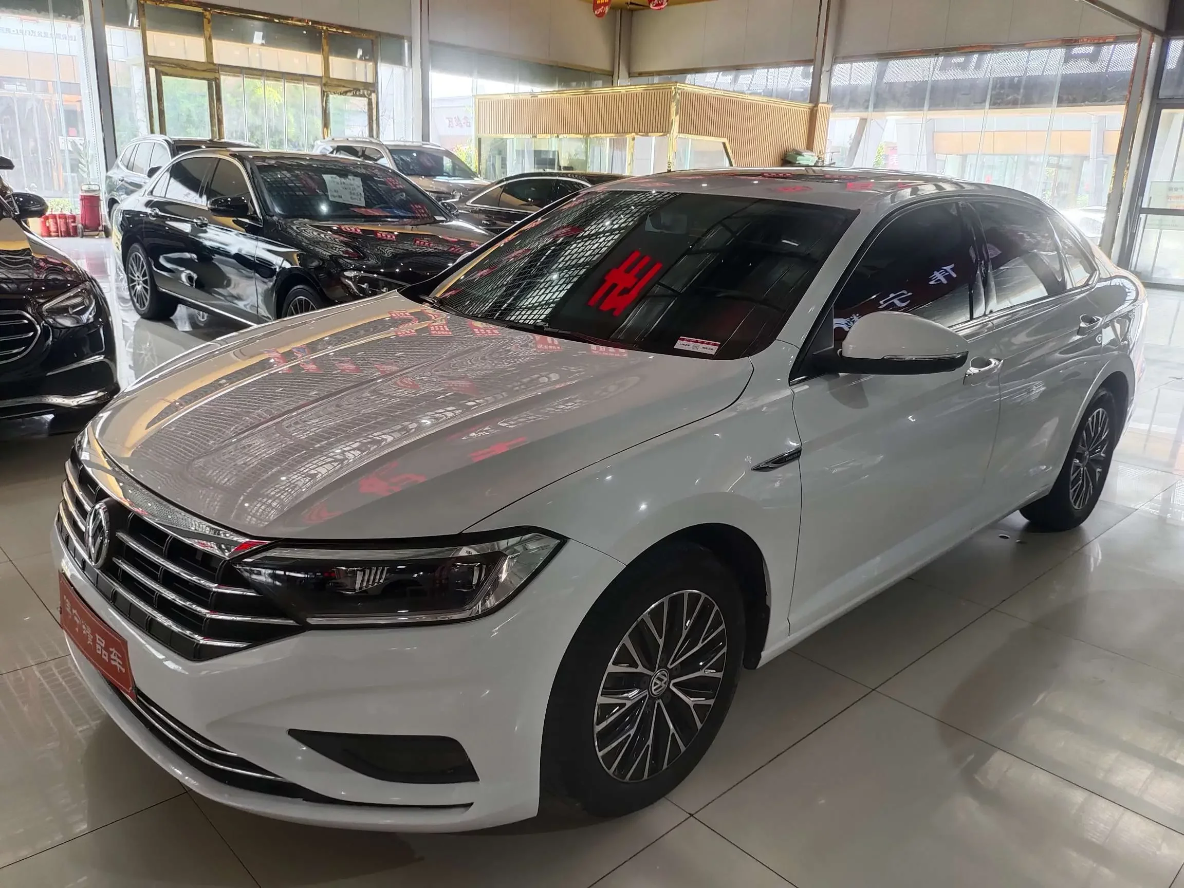 Volkswagen Sagitar