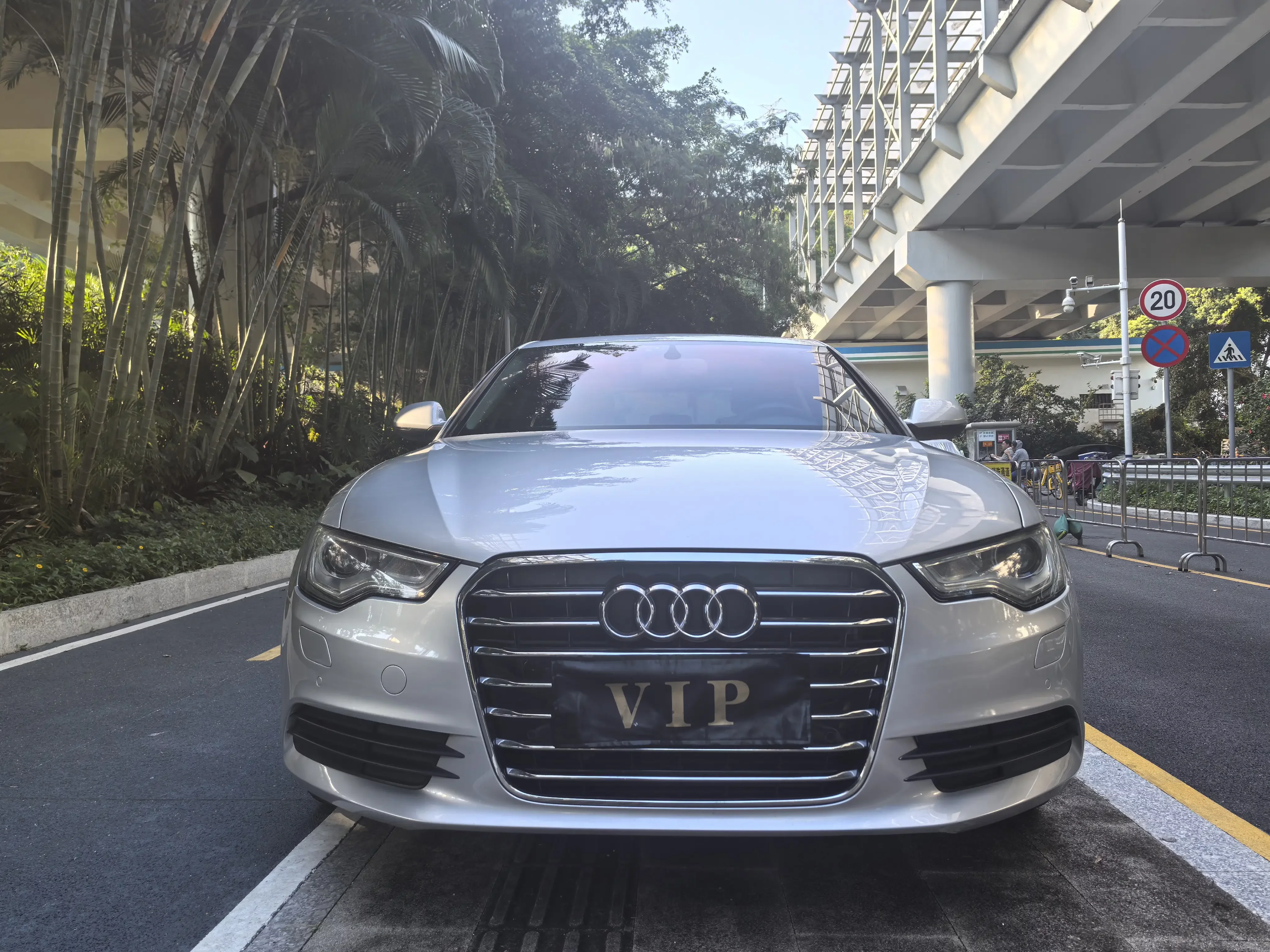 Audi A6L