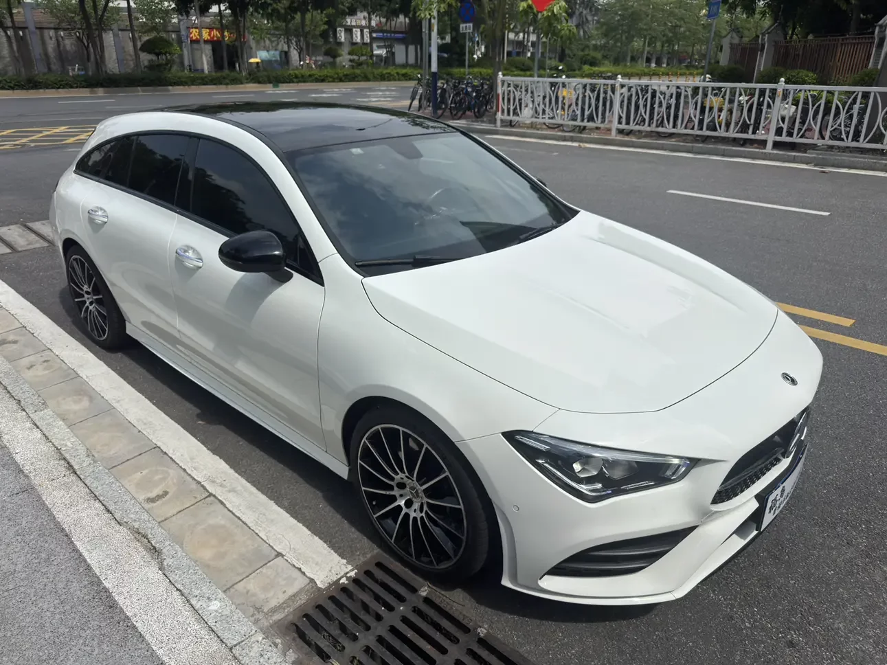 Mercedes-Benz CLA (Imported)