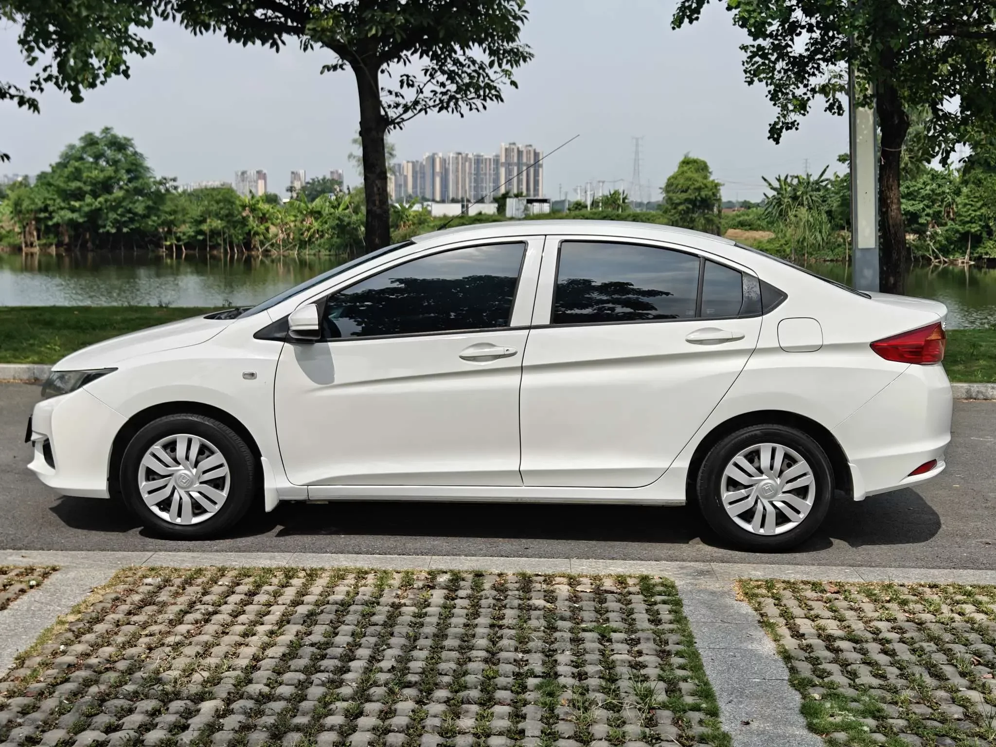 Honda Feng Fan
