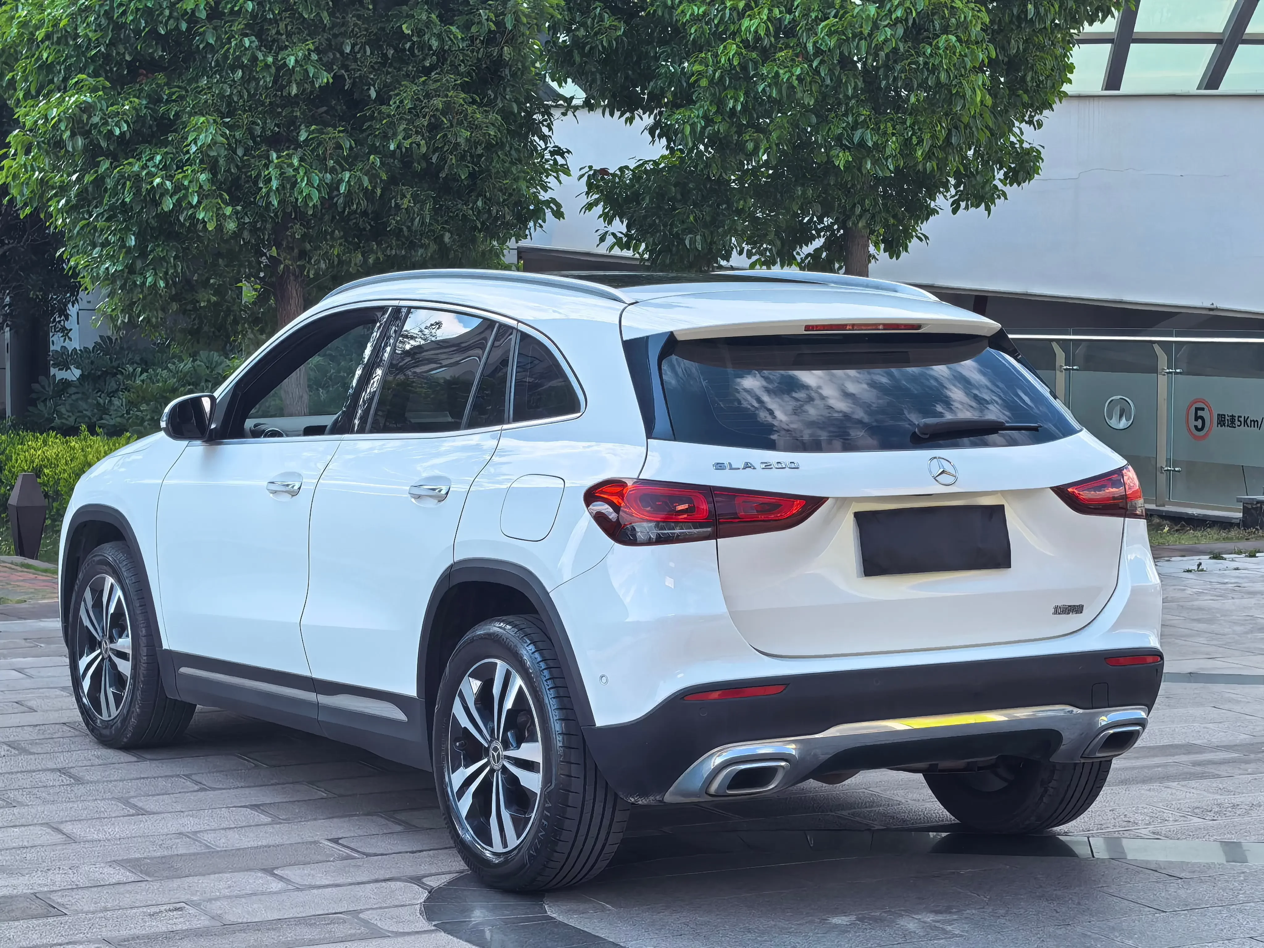 Mercedes-Benz GLA
