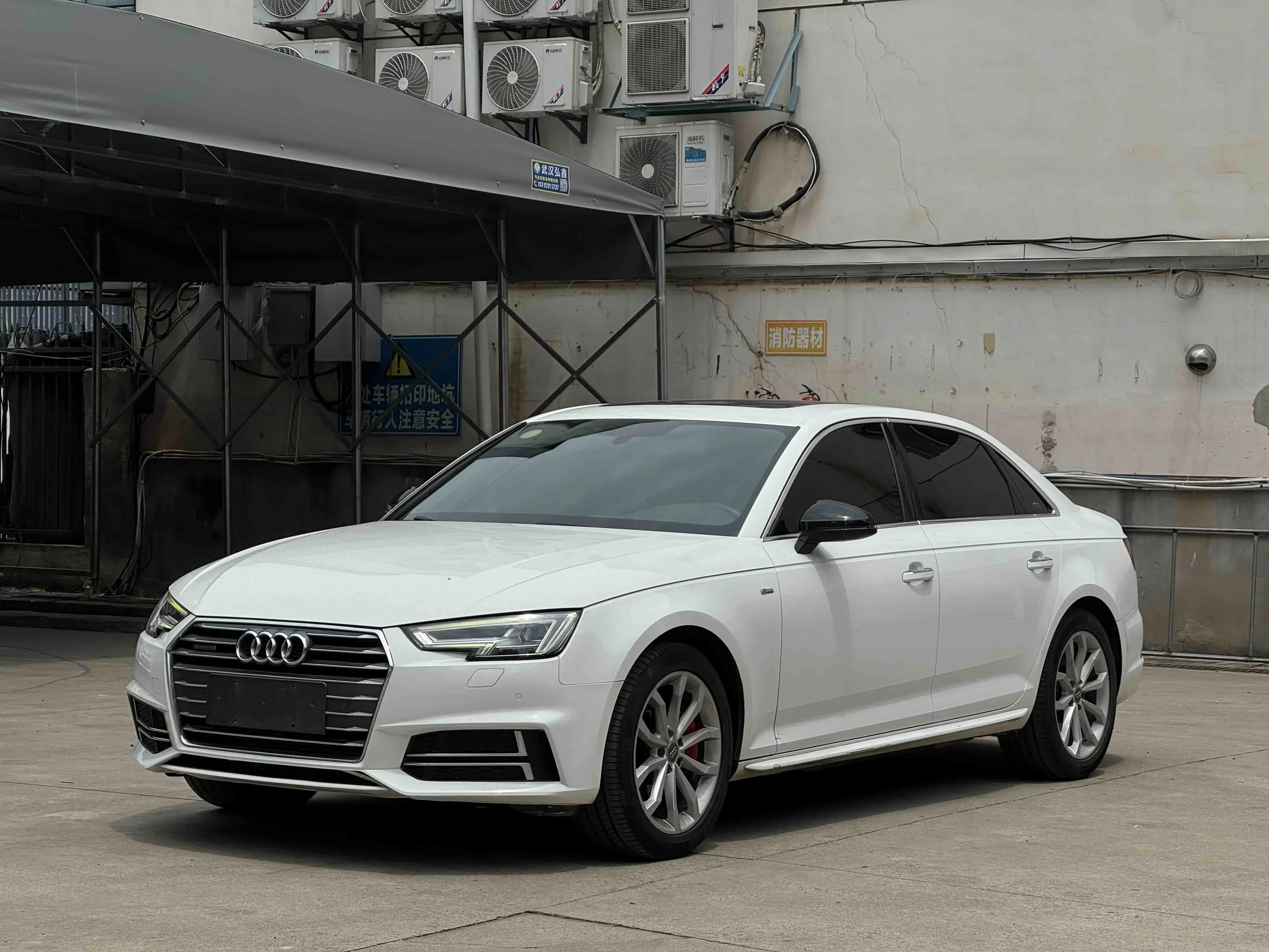 Audi A4L