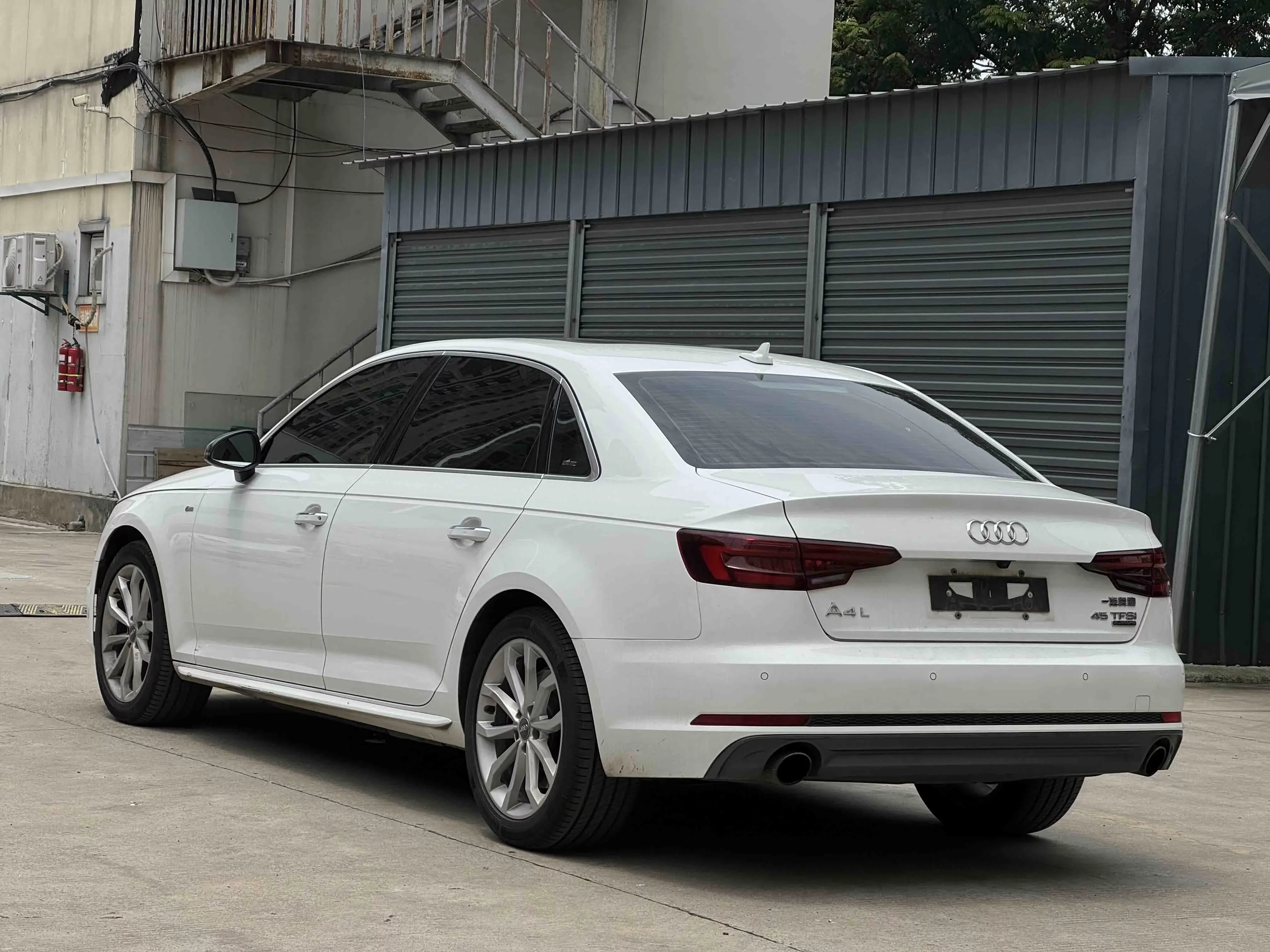 Audi A4L