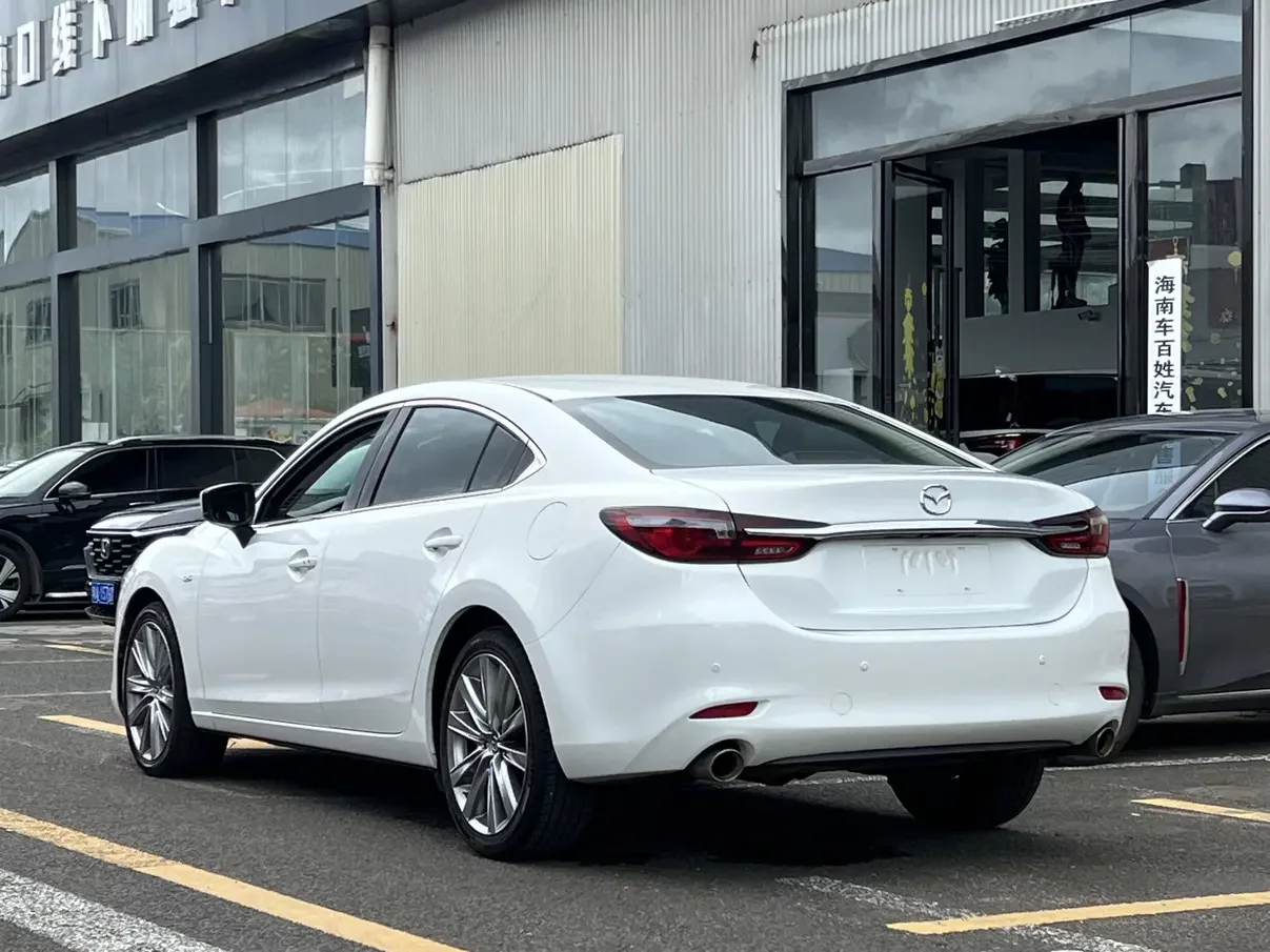 Mazda Atenza