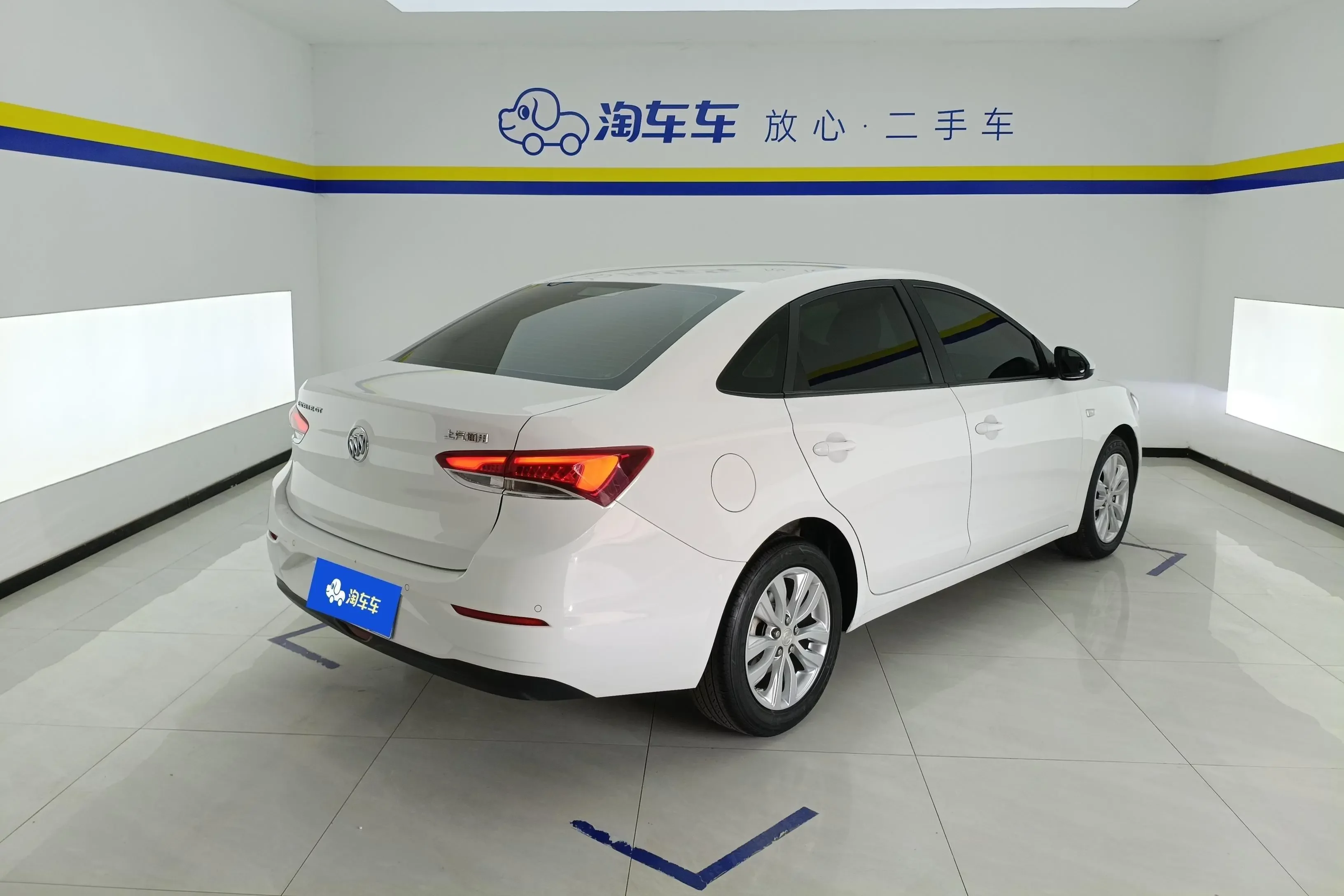 Buick Yinglang