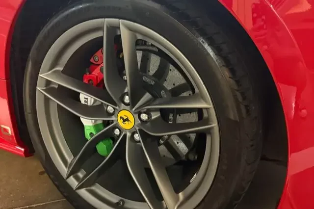 Ferrari 488
