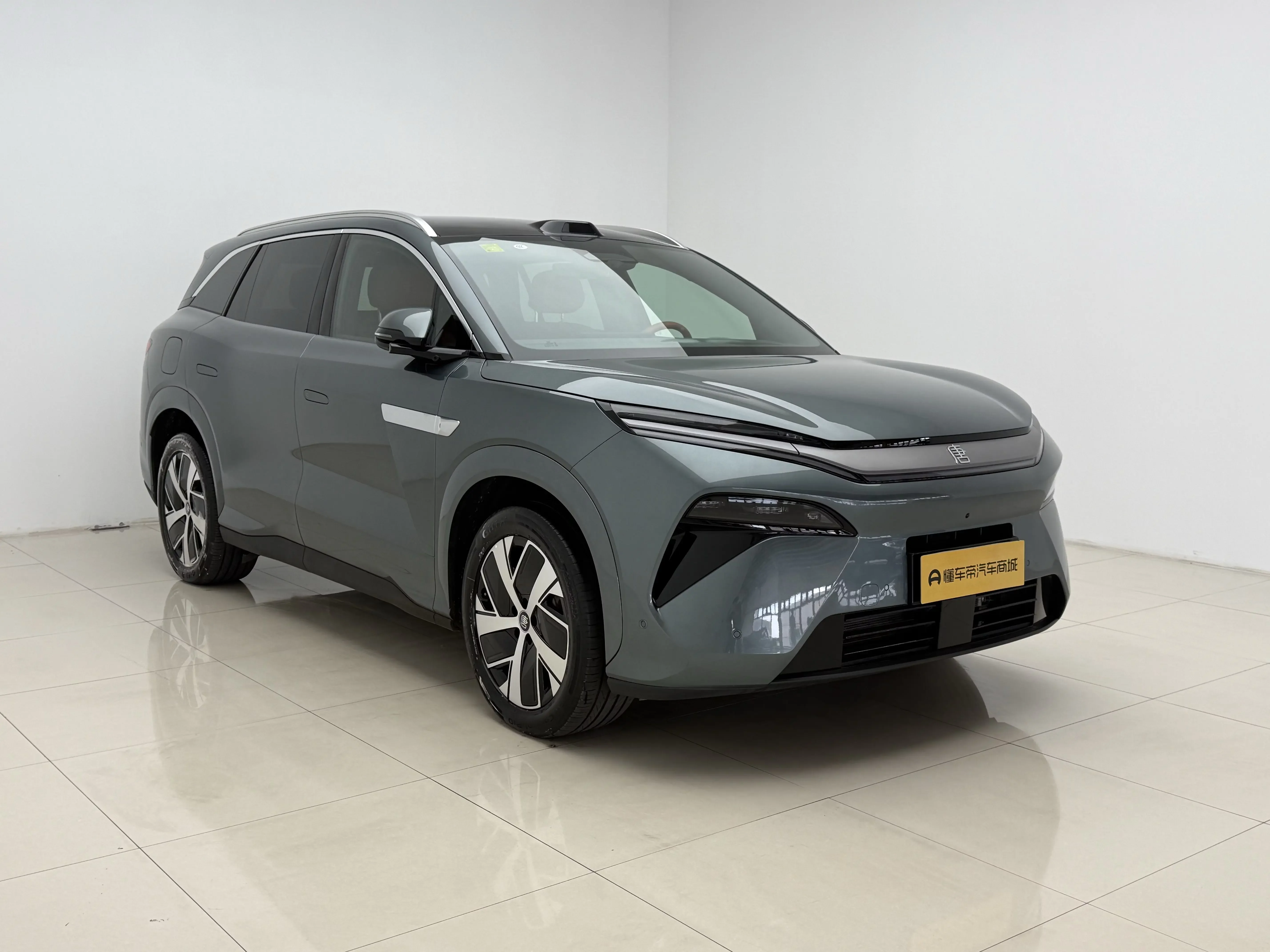BYD Tang L DM