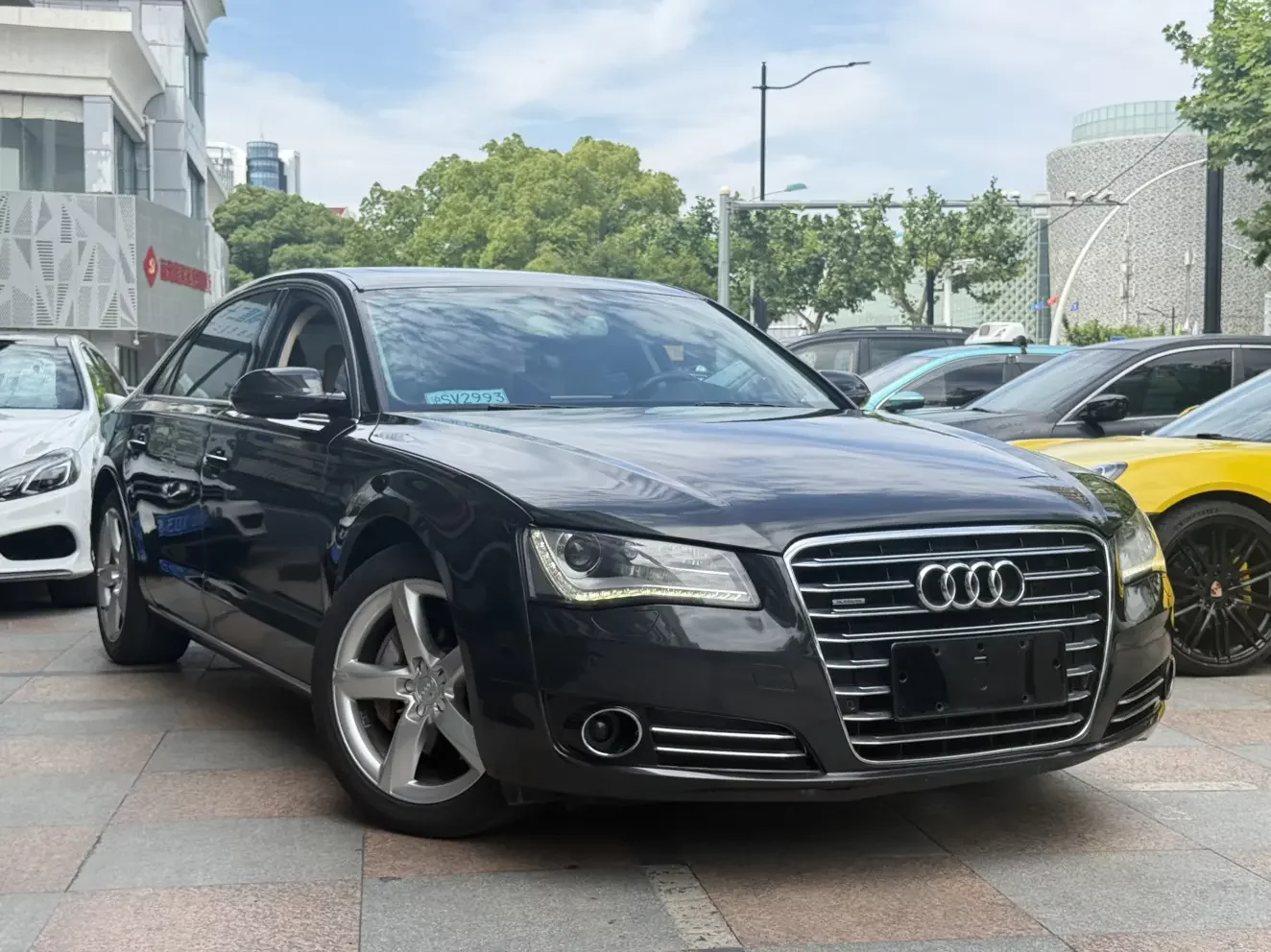 Audi A8