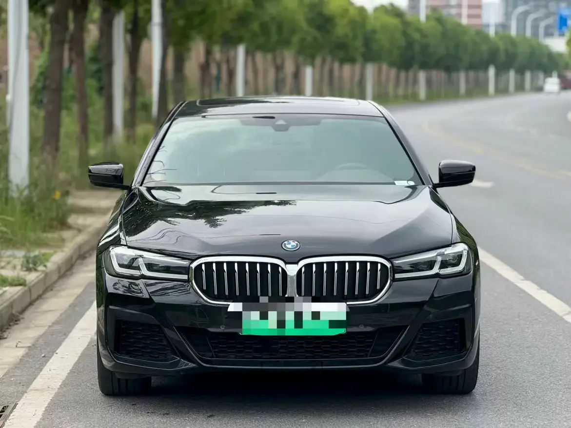 BMW 5 Series PHEV