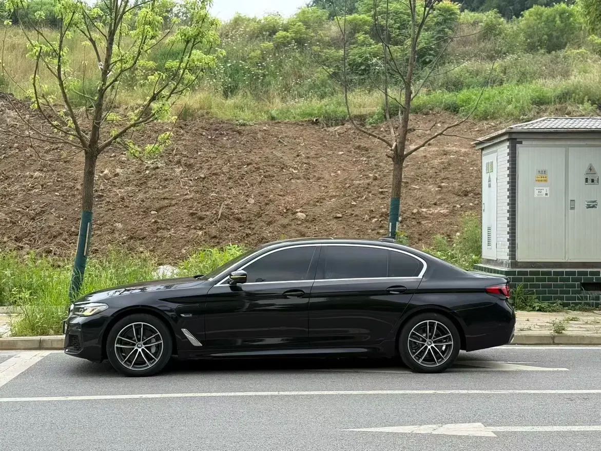 BMW 5 Series PHEV