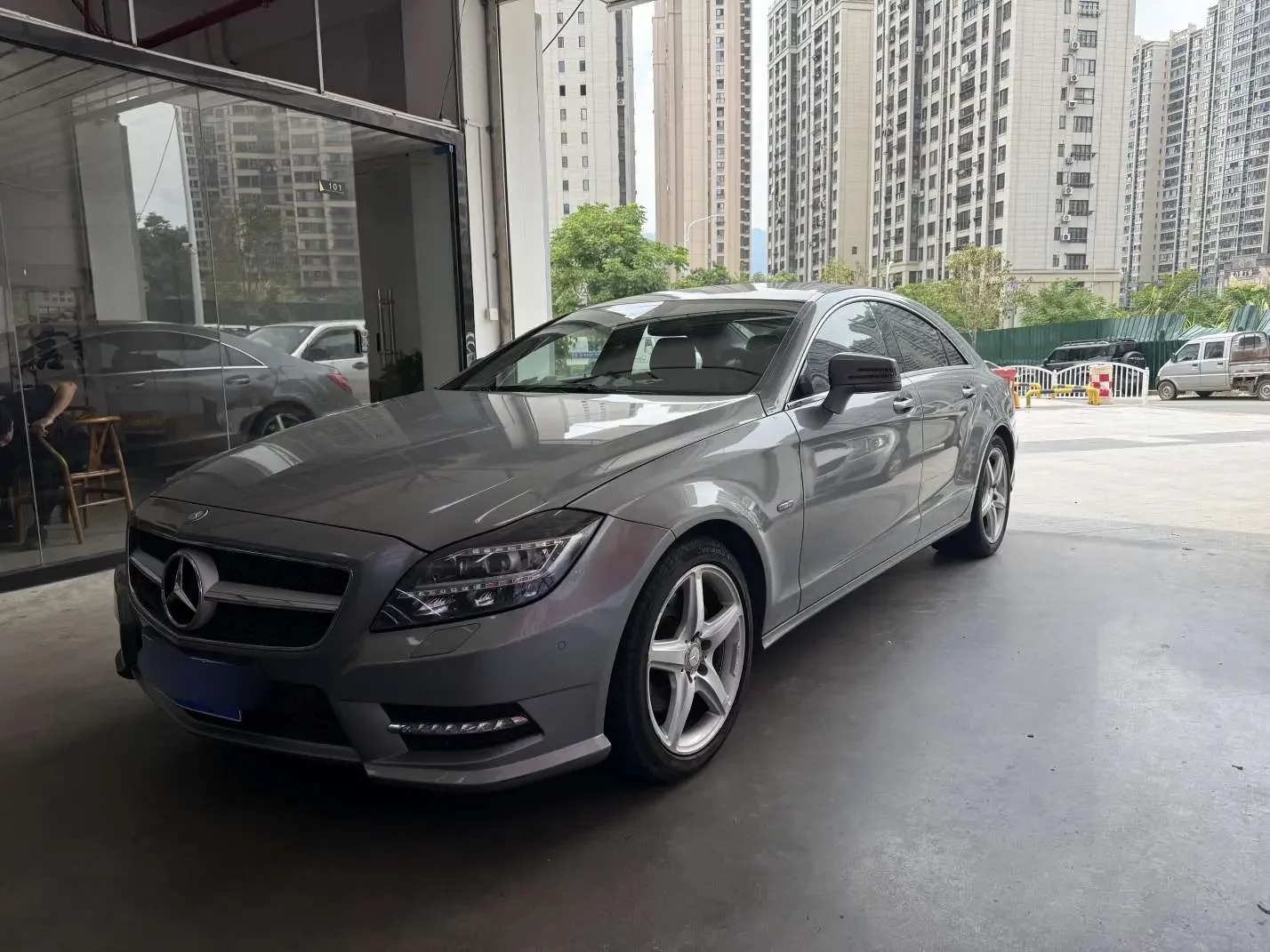 Mercedes-Benz CLS