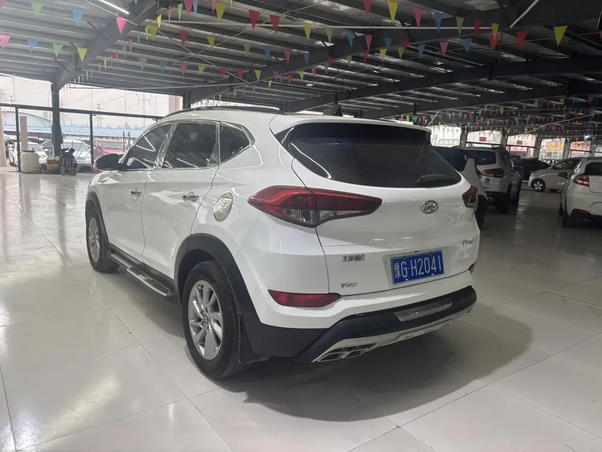 Hyundai Tucson L