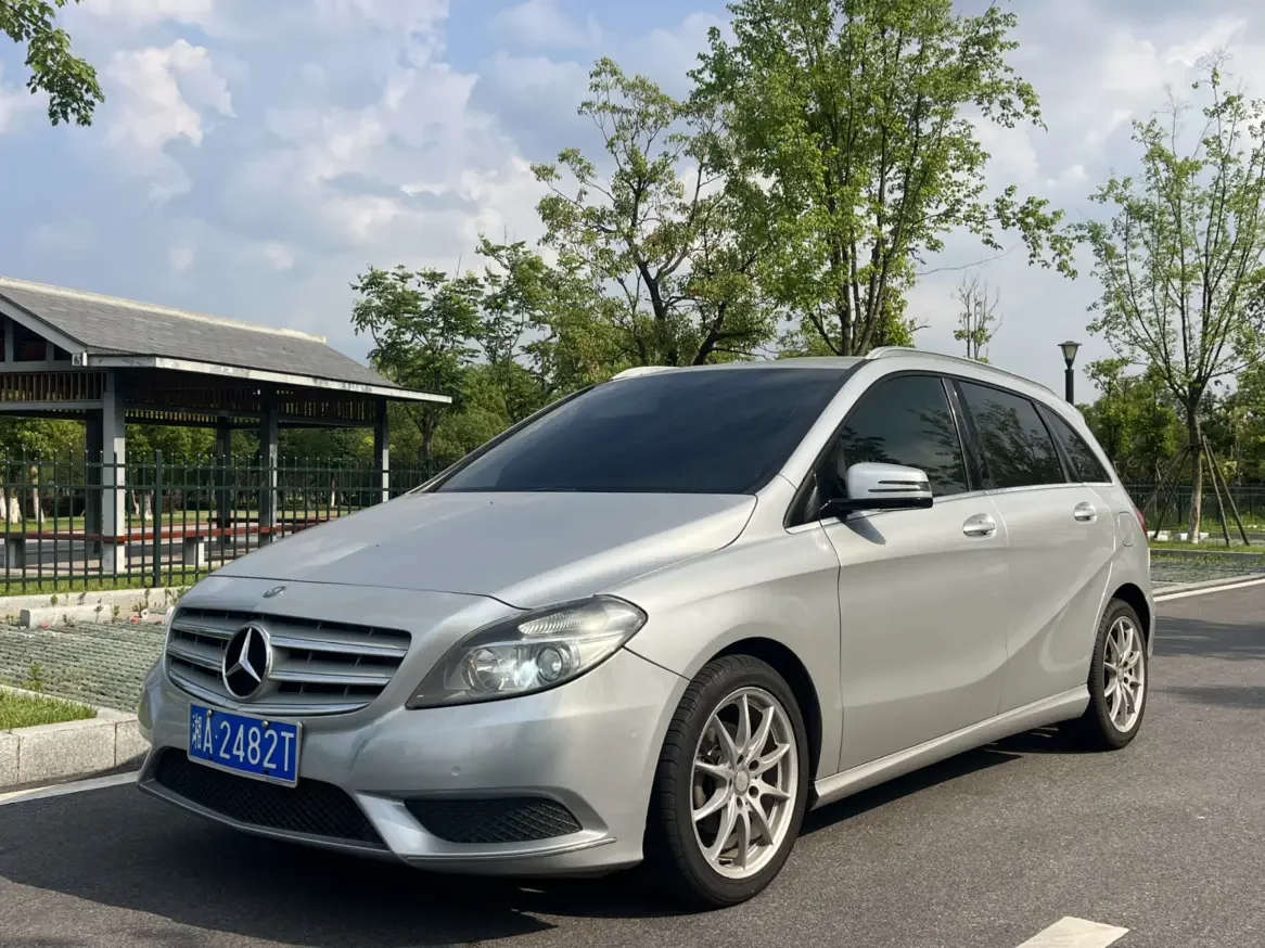 Mercedes-Benz B Class