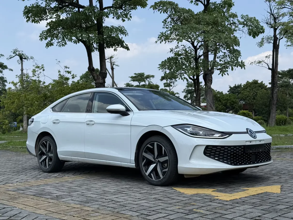 Volkswagen Lamando