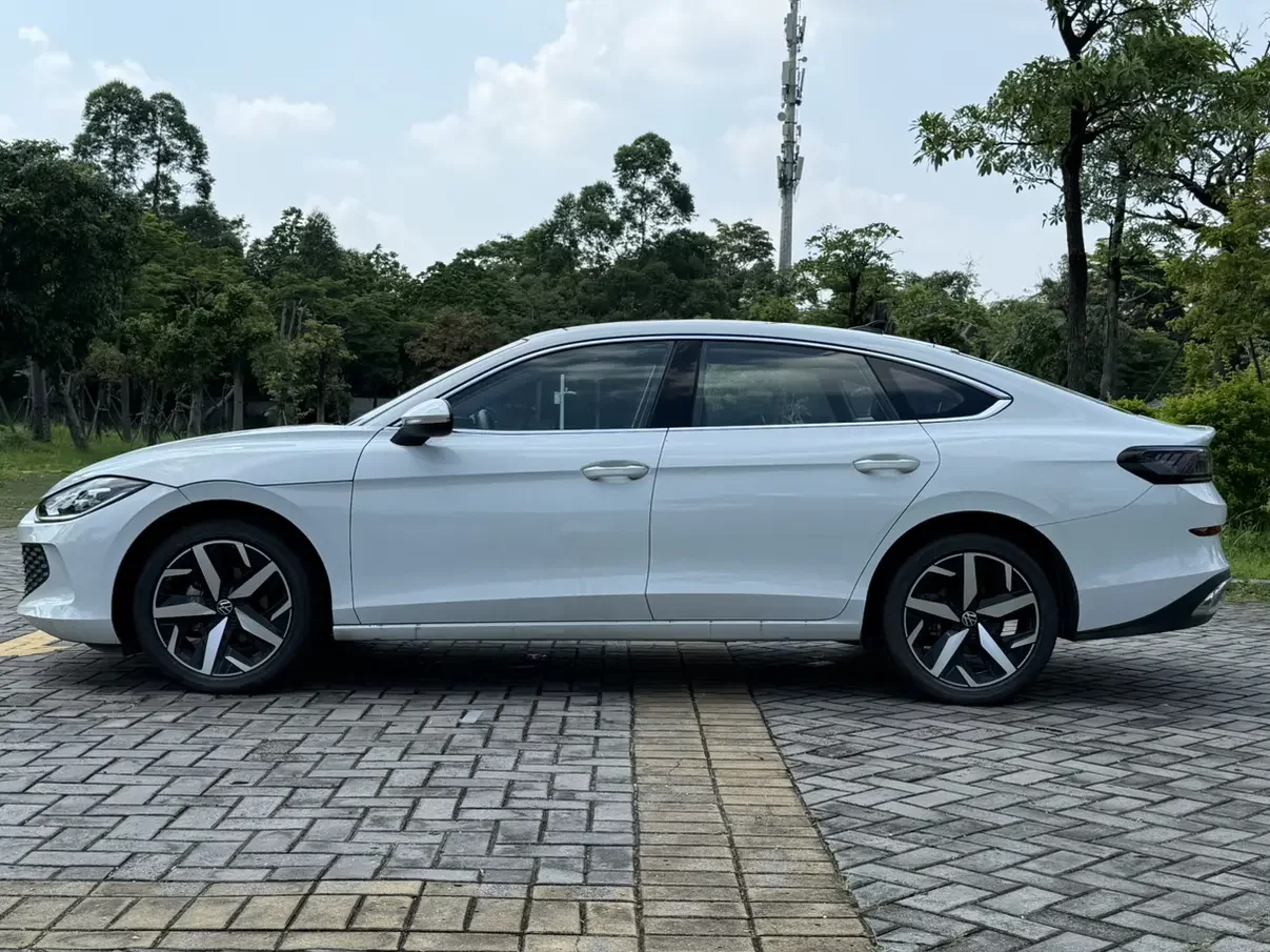 Volkswagen Lamando