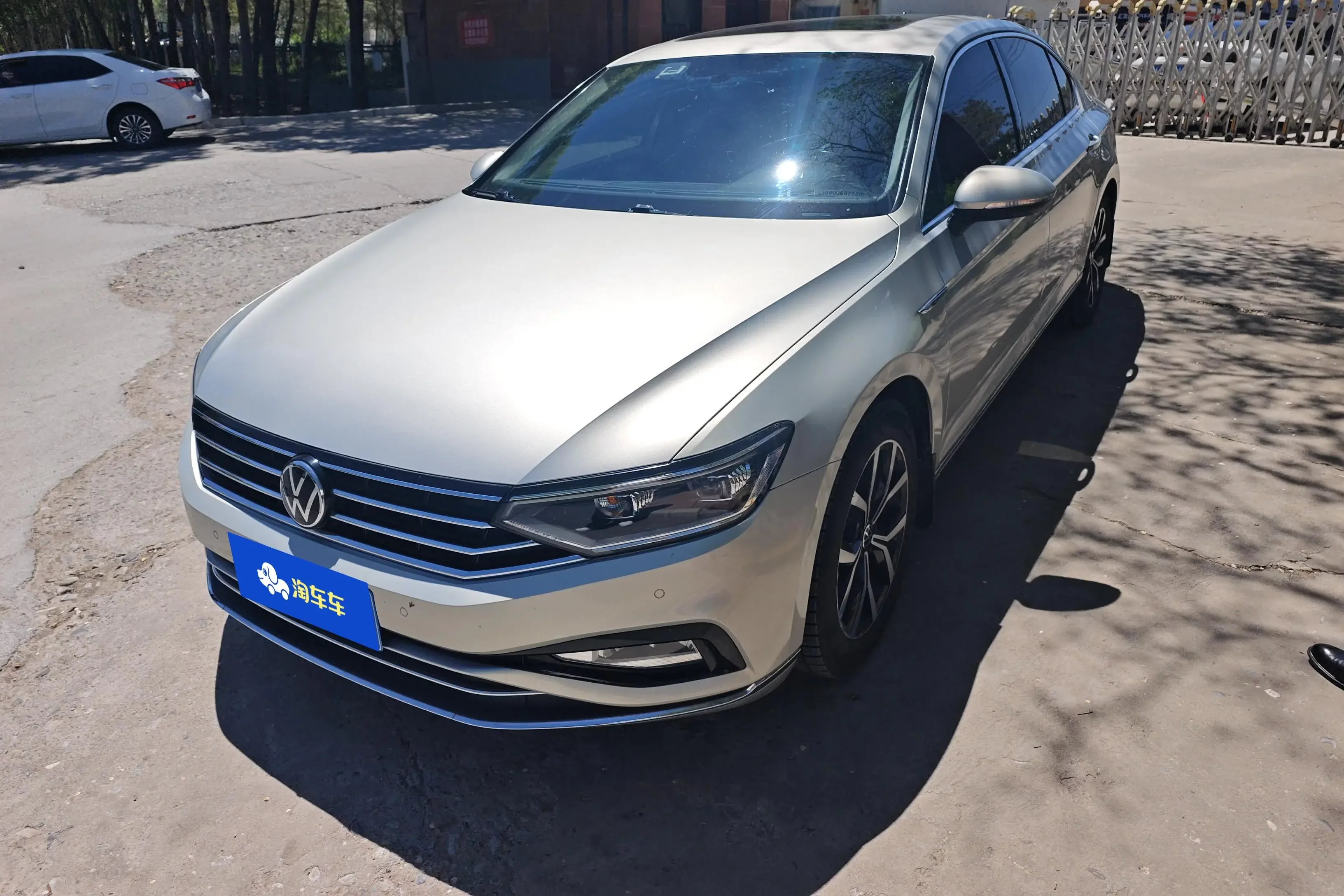 Volkswagen Magotan