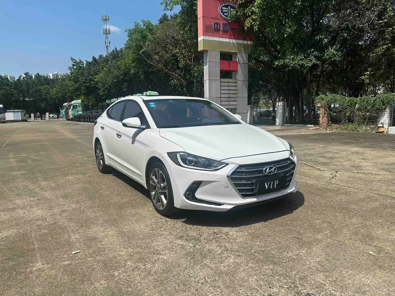 Hyundai lead