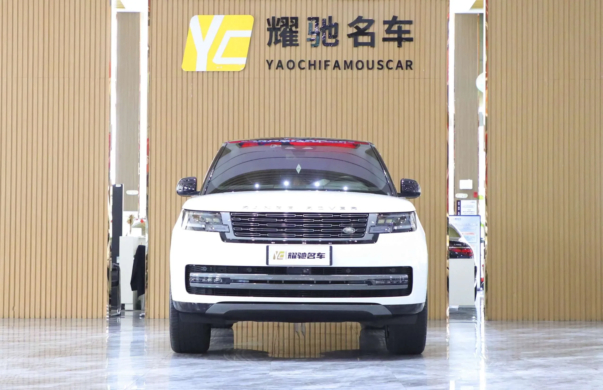 Land Rover range rover