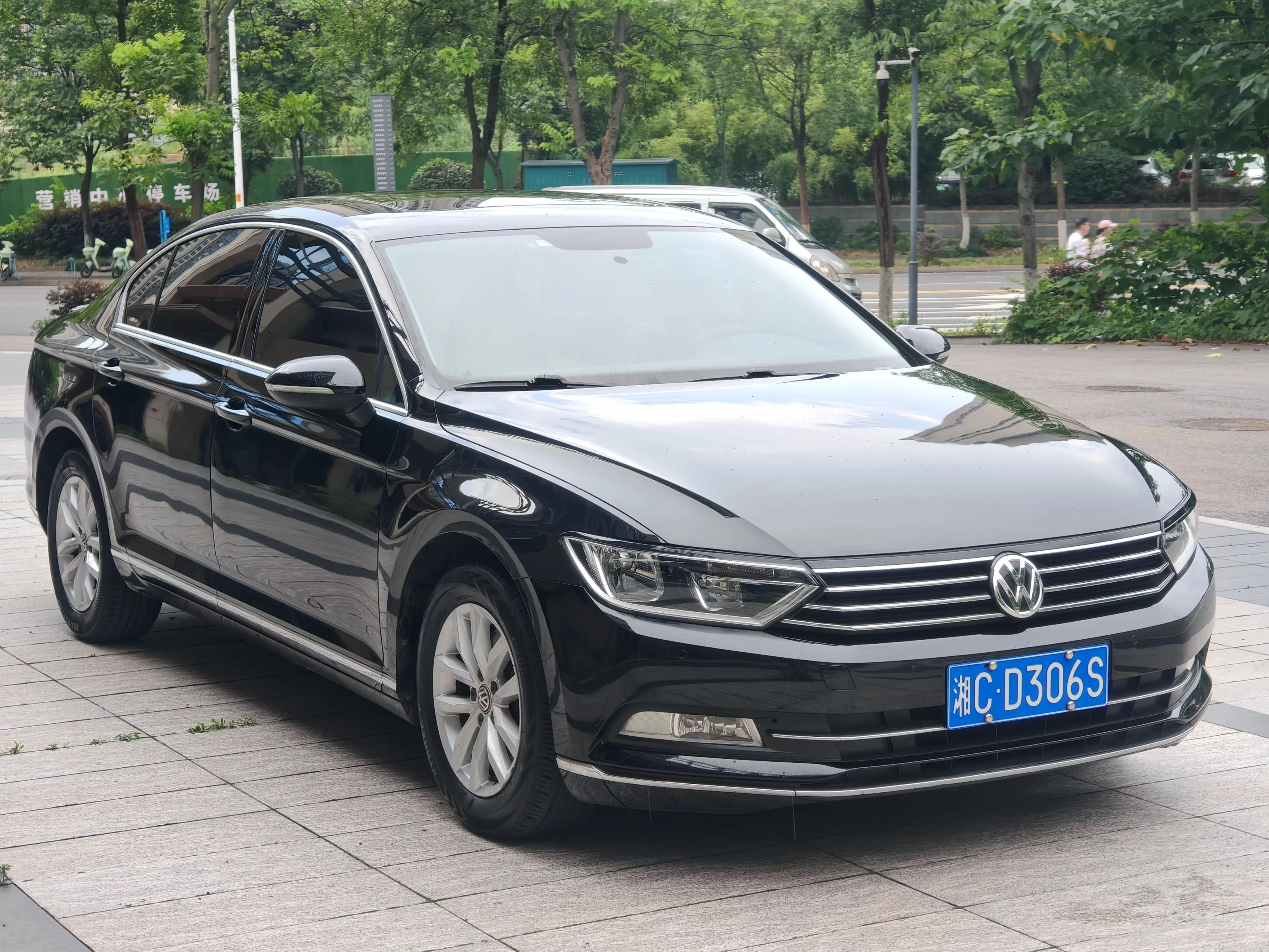 Volkswagen Magotan
