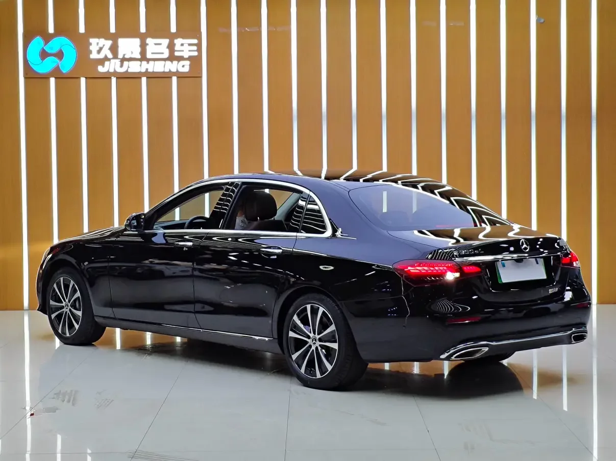 Mercedes-Benz E-Class PHEV