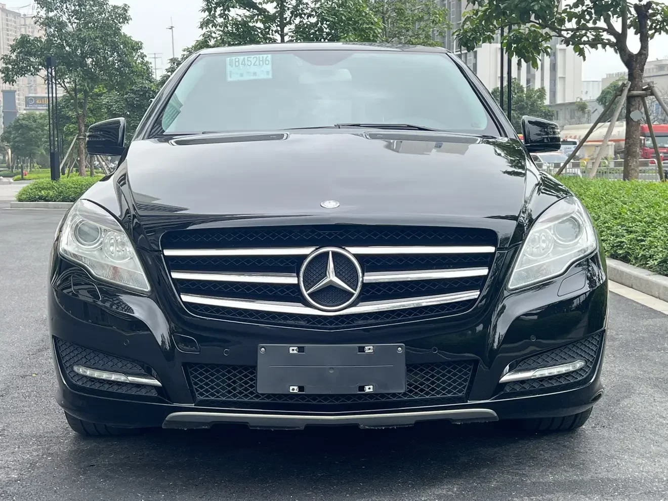 Mercedes-Benz R-Class