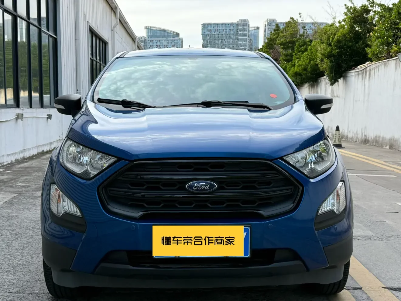 Ford Yibo