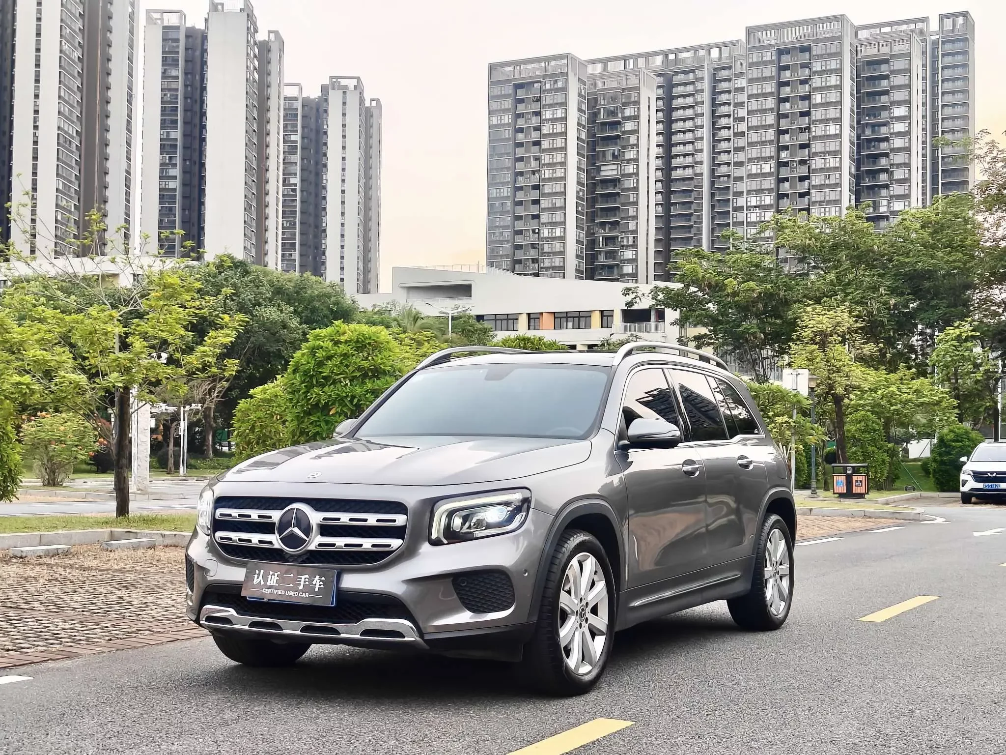 Mercedes-Benz GLB
