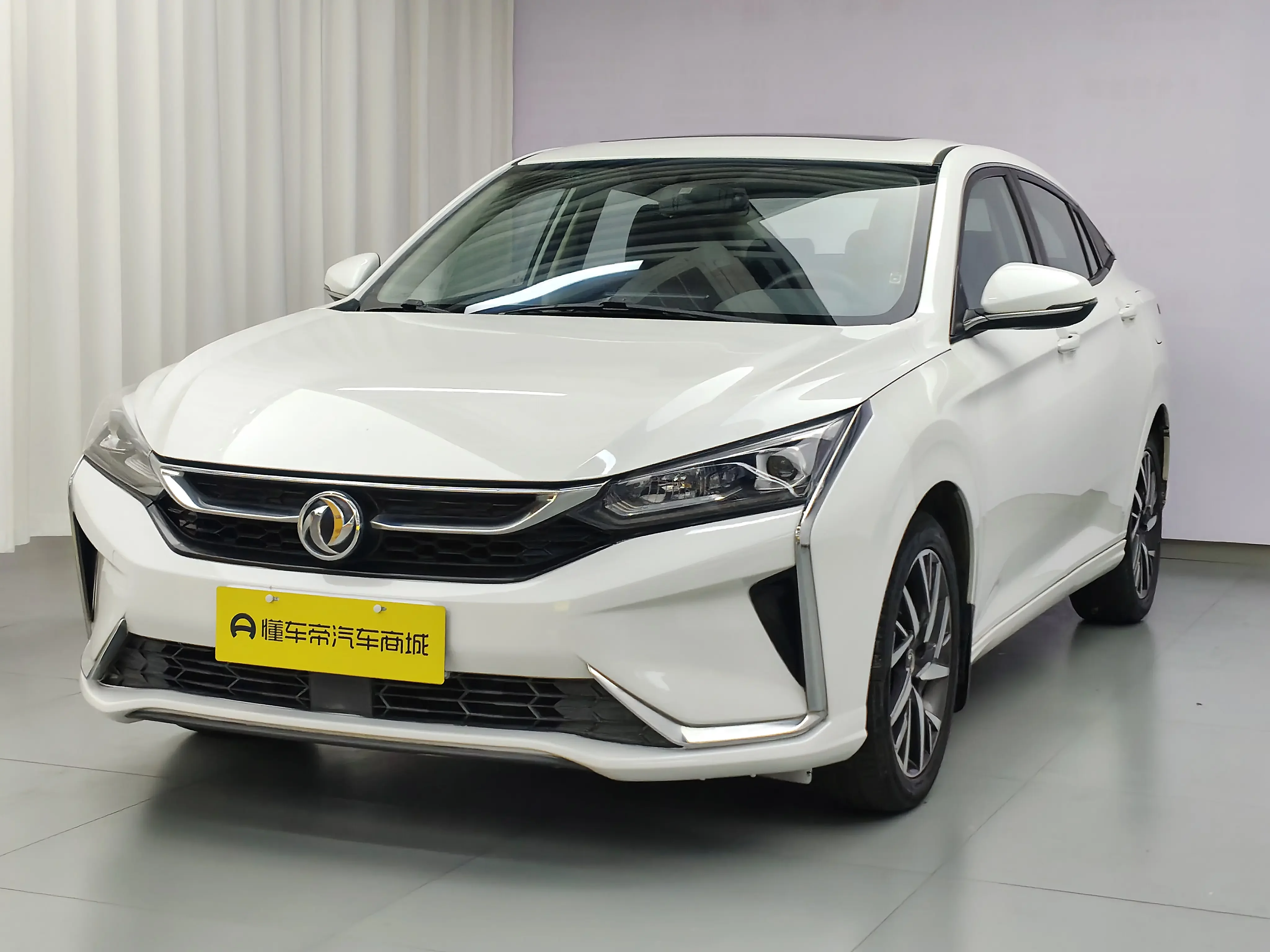 Dongfeng Yixuan